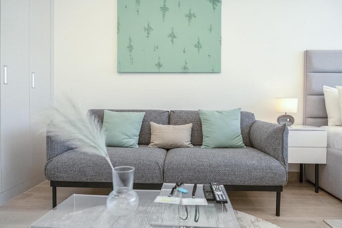 Calm And Comfy At Bloom Heights A In Jvc! Apartment *