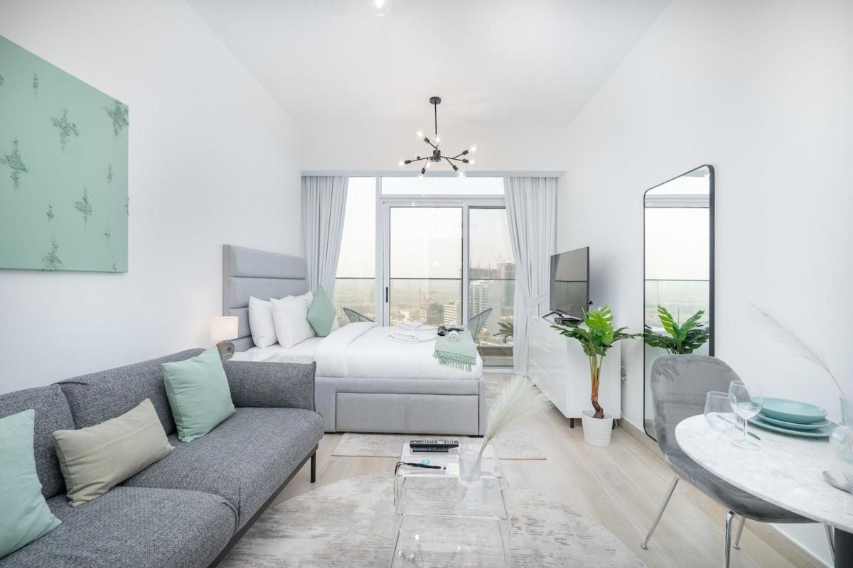 Apartment Calm And Comfy At Bloom Heights A In Jvc! Dubai