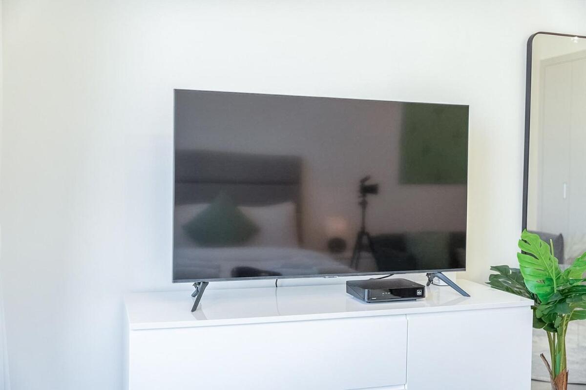 Apartment Calm And Comfy At Bloom Heights A In Jvc! *