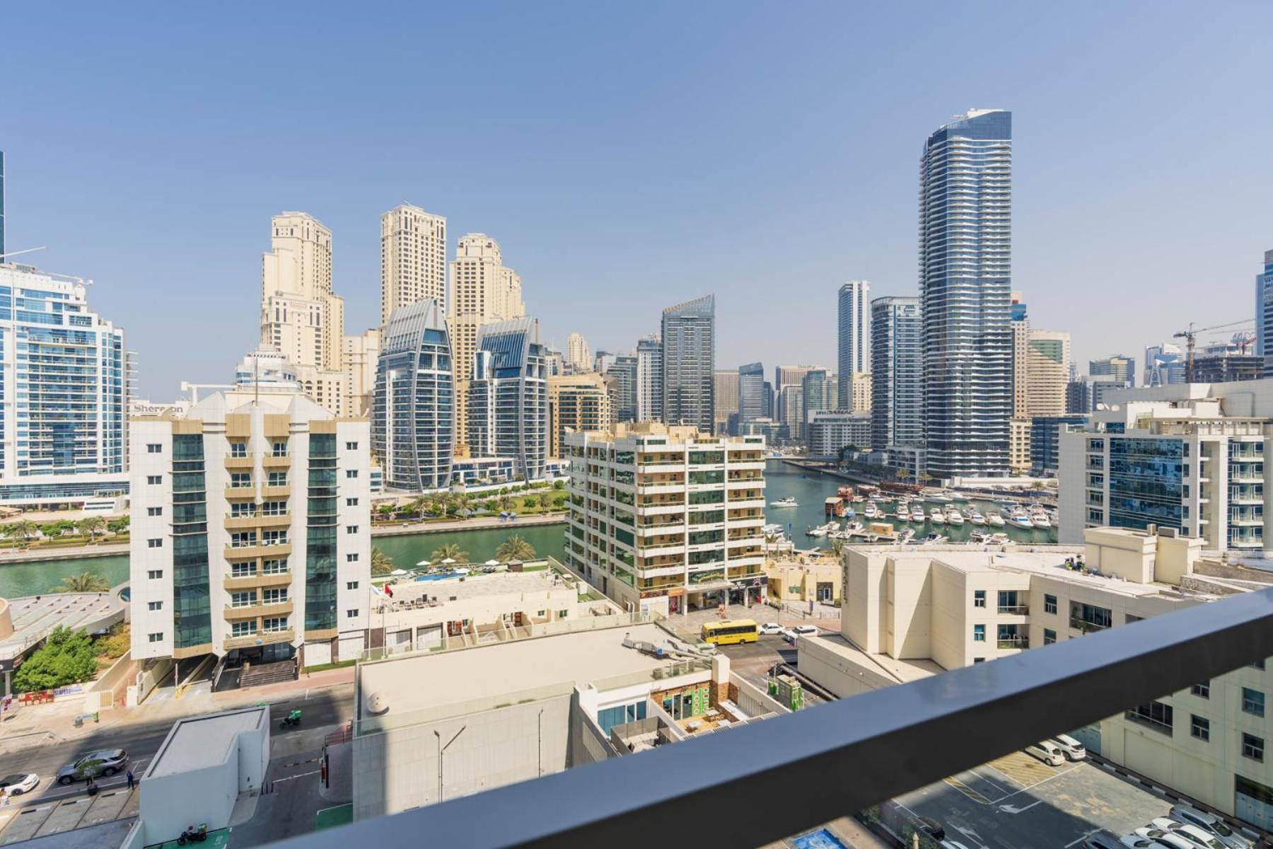 Beautiful Stylish With Marina Views *