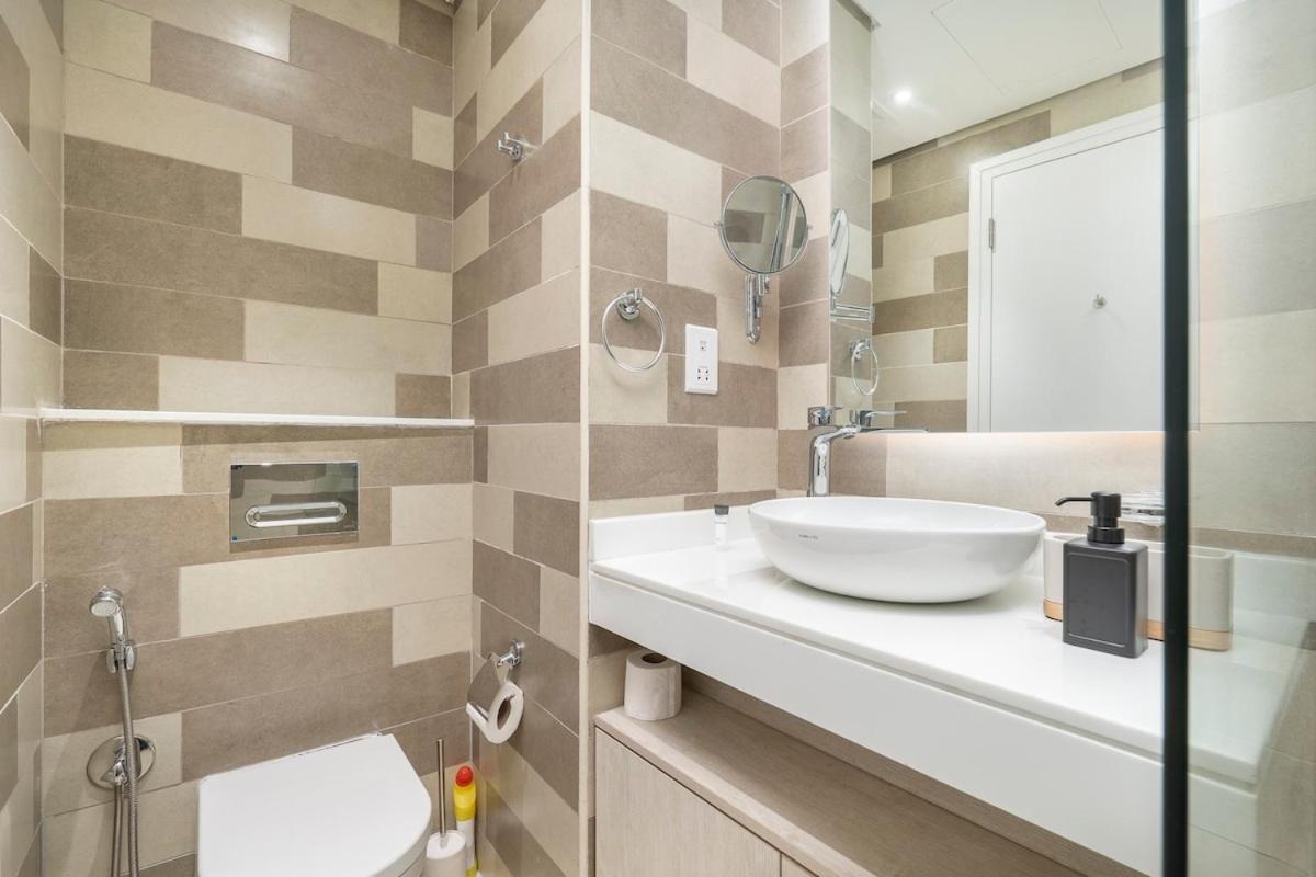 Cozy With Easy Access To The In Palm Jumeirah! * Dubai