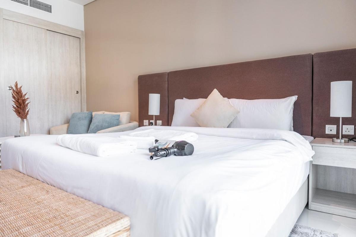 Cozy With Easy Access To The In Palm Jumeirah! Apartment