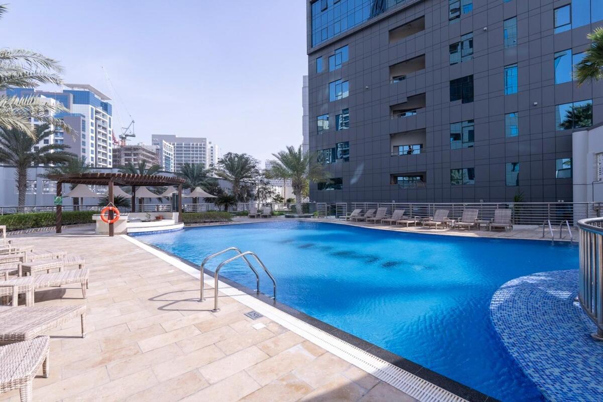 Modern Studio In Business Bay With Well Organized Space! * Dubai