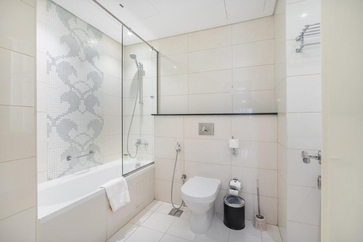 Modern Studio In Business Bay With Well Organized Space! *