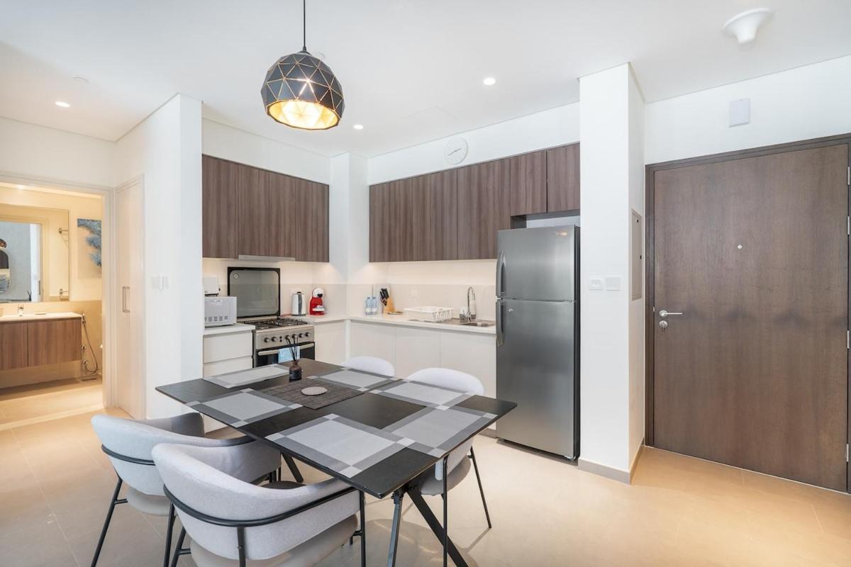 Apartment Chic 1br Flat Stunning Views In Hills Dubai