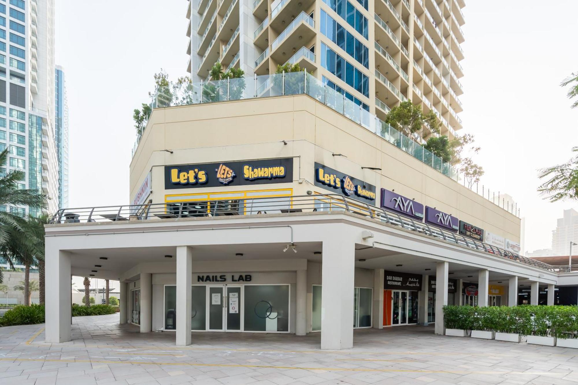 Upscale In Jlt Near Metro *