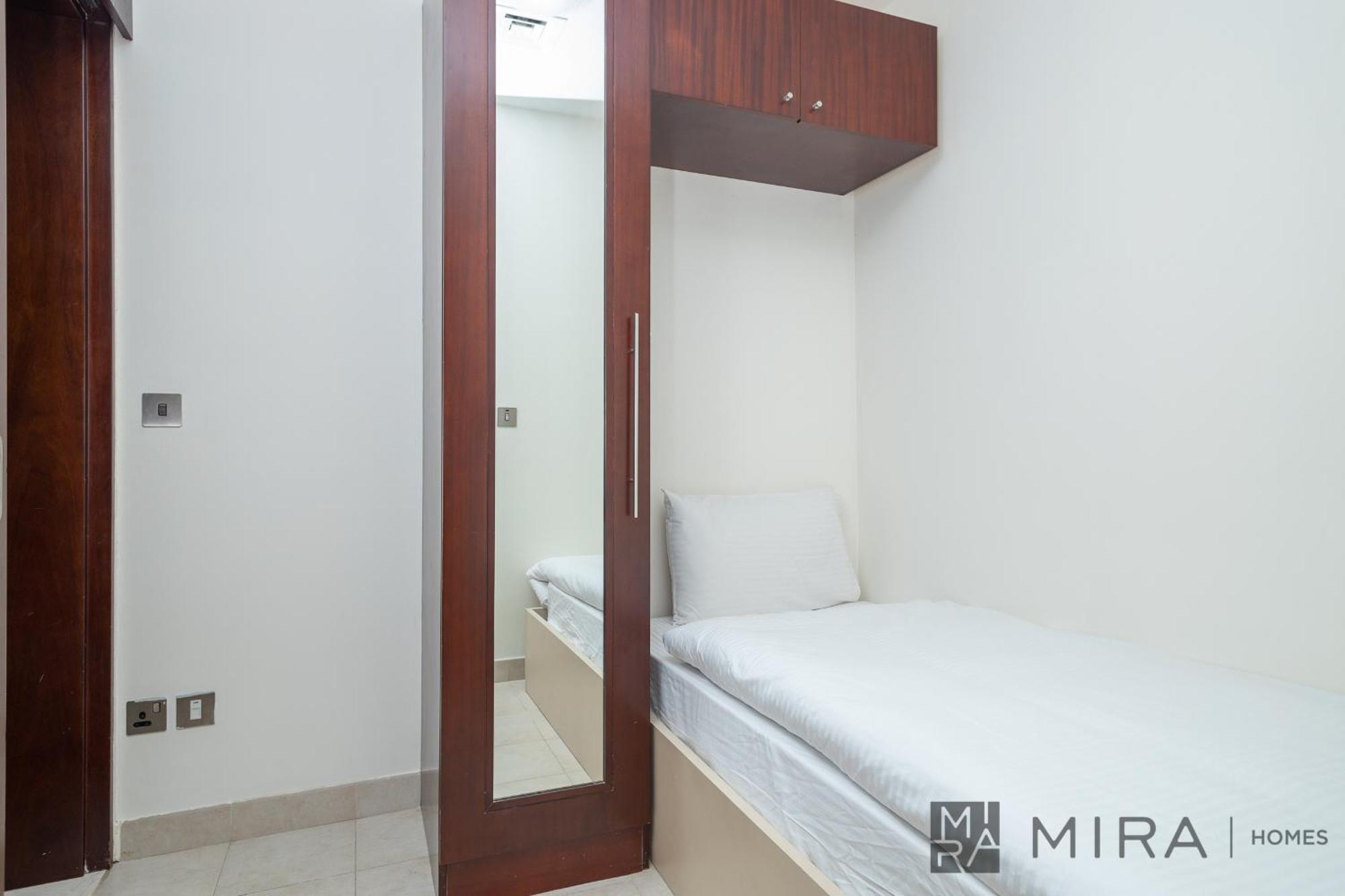 Mira Homes - Spacious 2 Bedroom With Patio In Palm Jumeirah *