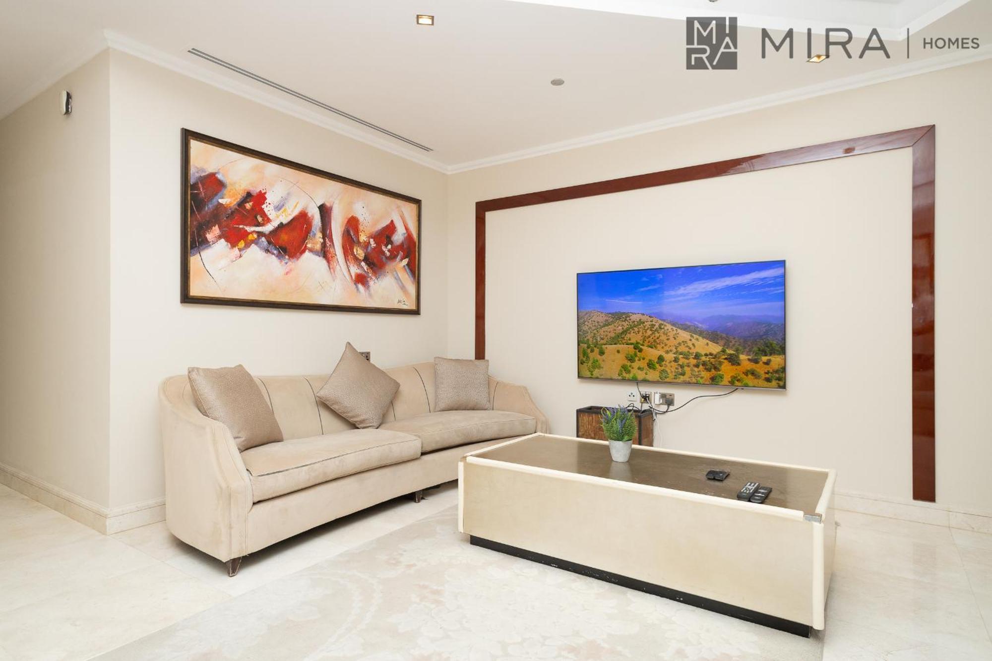 Apartment Mira Homes - Spacious 2 Bedroom With Patio In Palm Jumeirah *