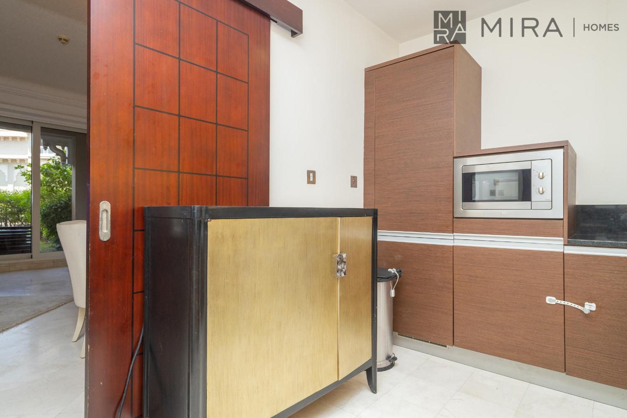 Apartment Mira Homes - Spacious 2 Bedroom With Patio In Palm Jumeirah