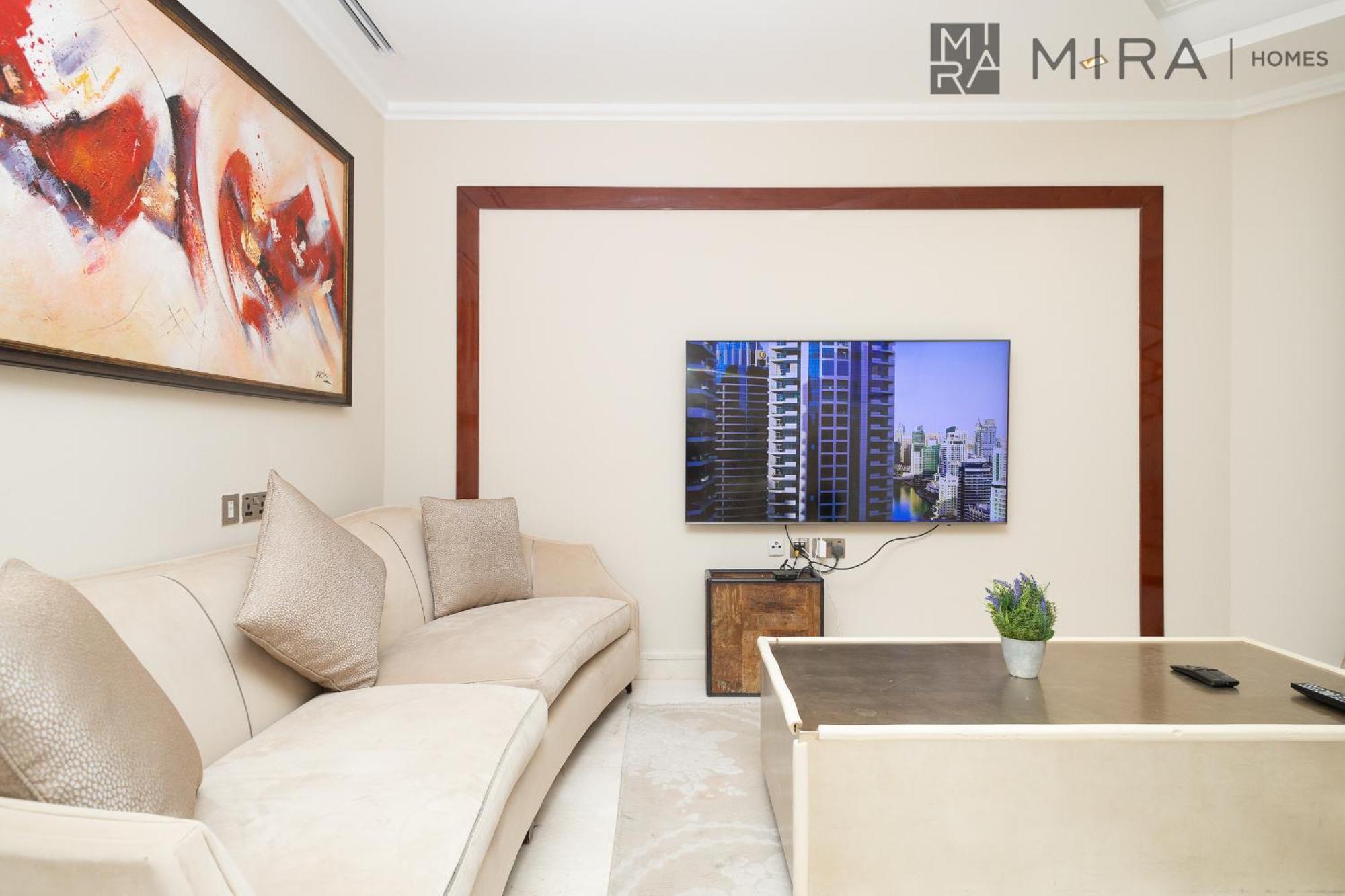 Mira Homes - Spacious 2 Bedroom With Patio In Palm Jumeirah * Dubai