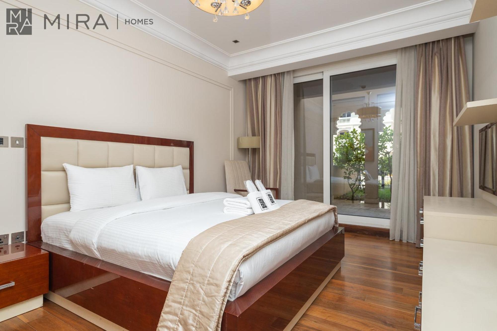 Mira Homes - Spacious 2 Bedroom With Patio In Palm Jumeirah