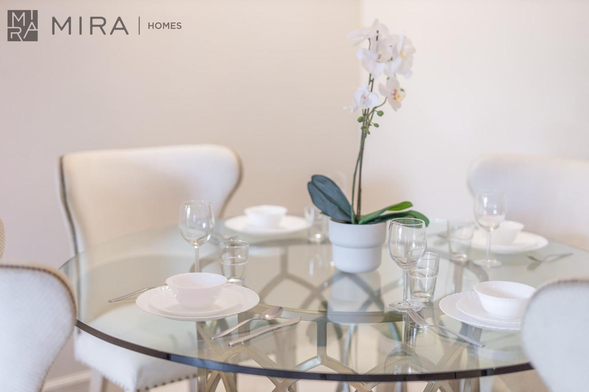 Mira Homes - Spacious 2 Bedroom With Patio In Palm Jumeirah *