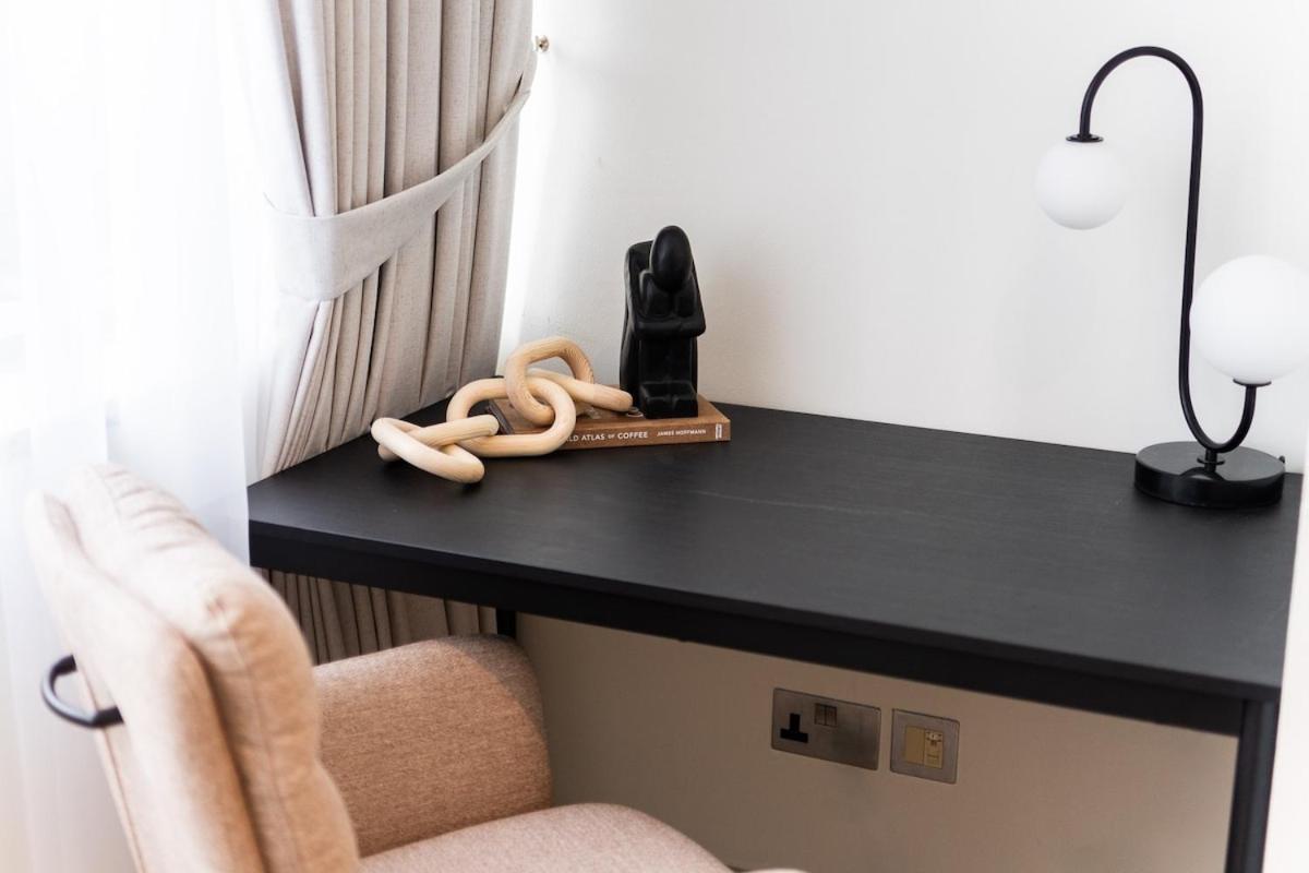 Charming At Sky Gardens In Difc With Stunning Views Apartment Dubai