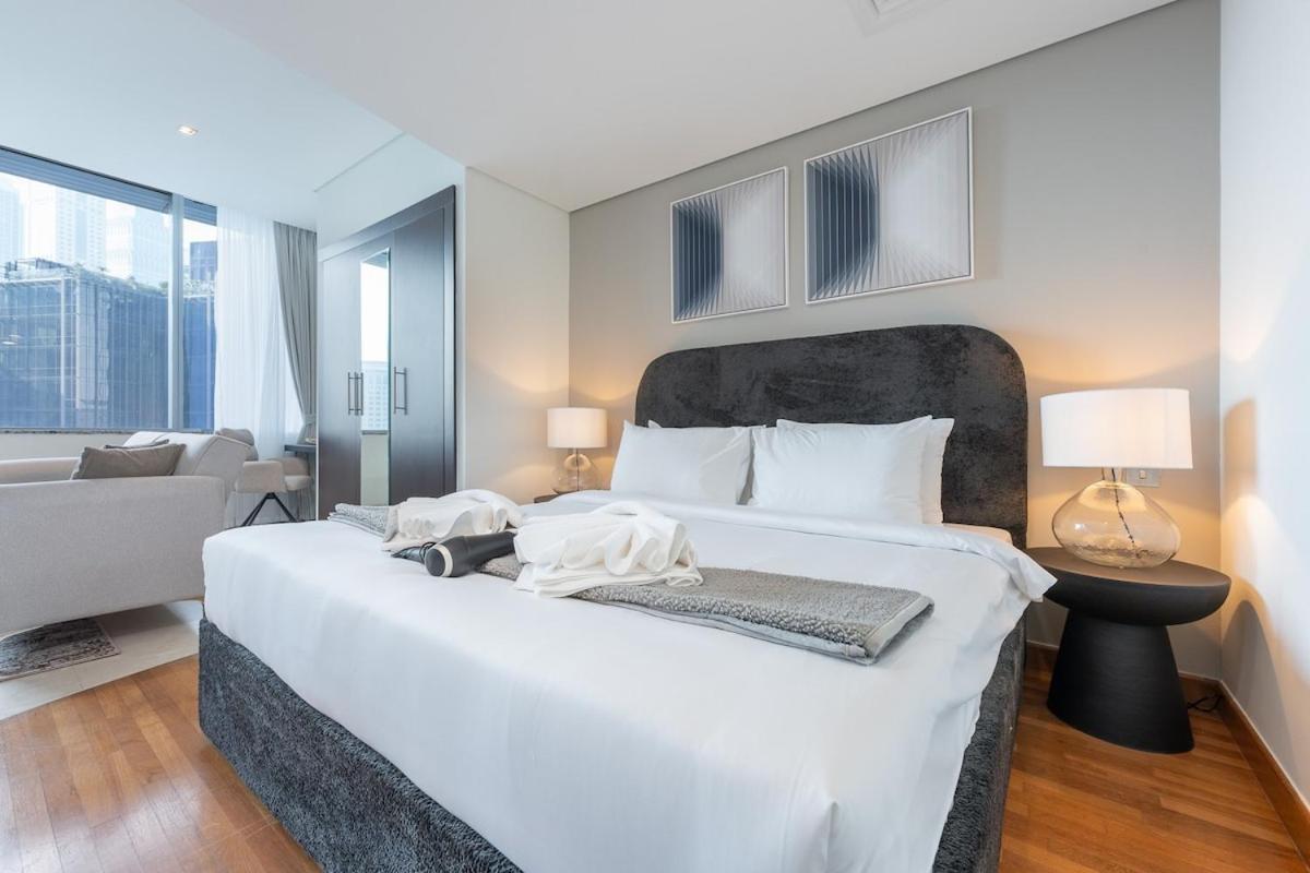 Charming At Sky Gardens In Difc With Stunning Views * Dubai