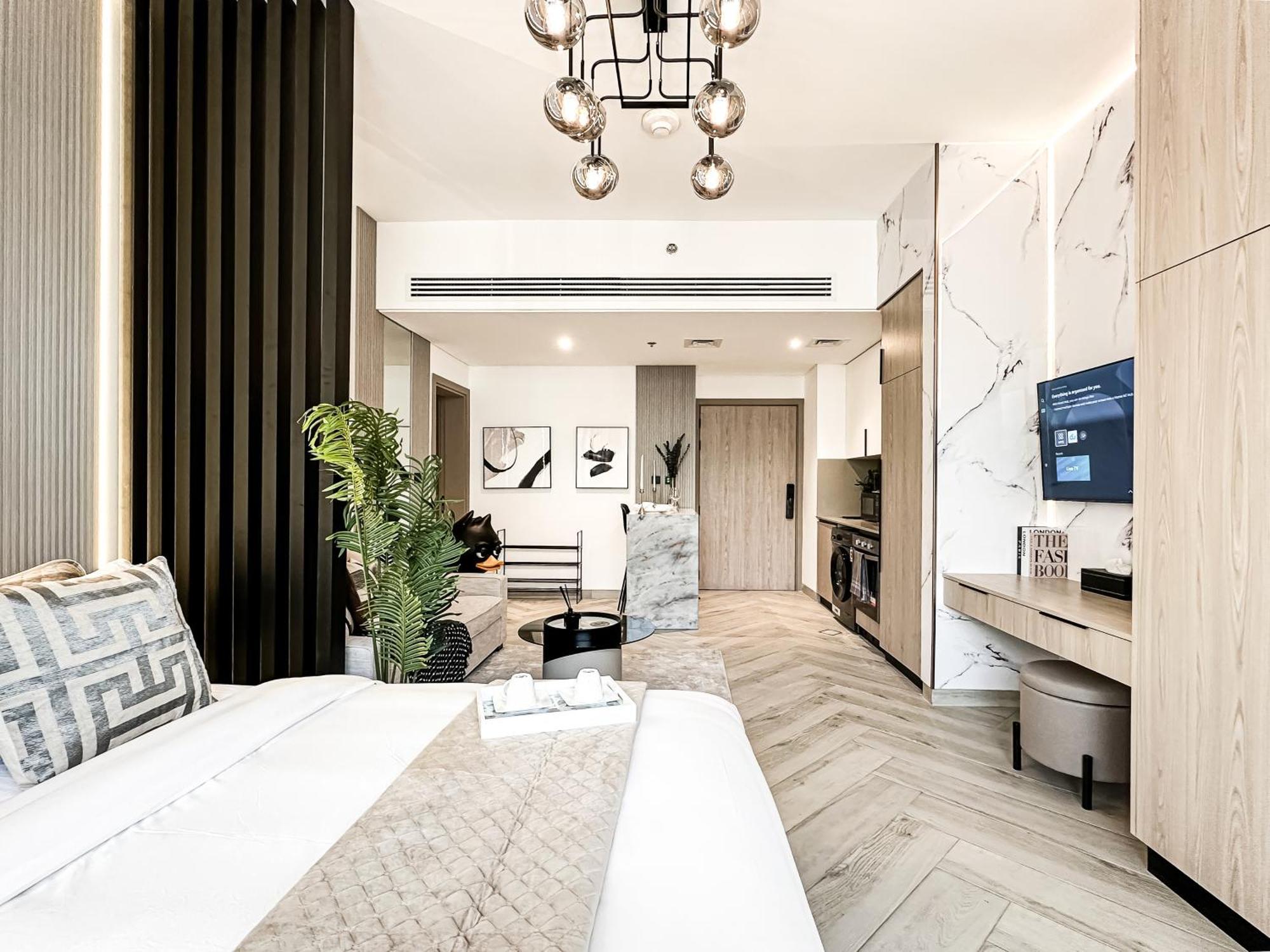 Indulge In A Regal Retreat At Jvc