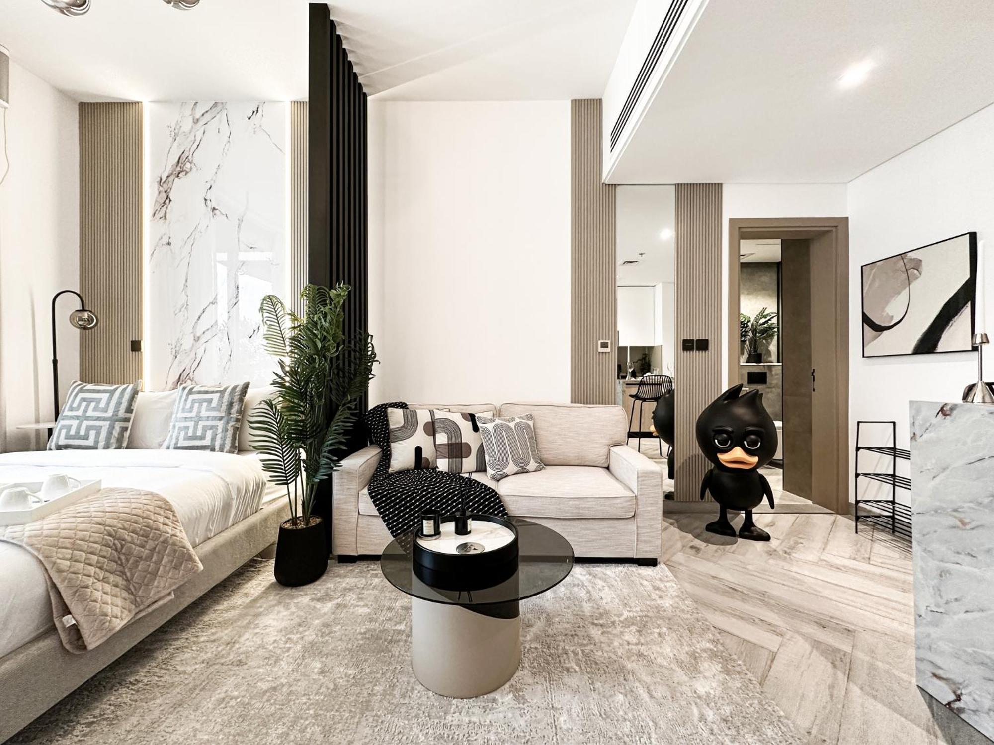 Indulge In A Regal Retreat At Jvc *