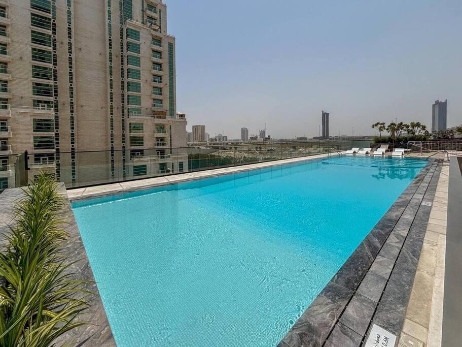 Higuests - Luxury In The Heart Of Jvc At Binghatti Nova Apartment Dubai
