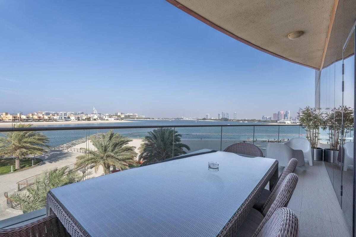 Glorious 3-bedroom With Beach Views At Tiara Residences In Palm Jumeirah Apartment *