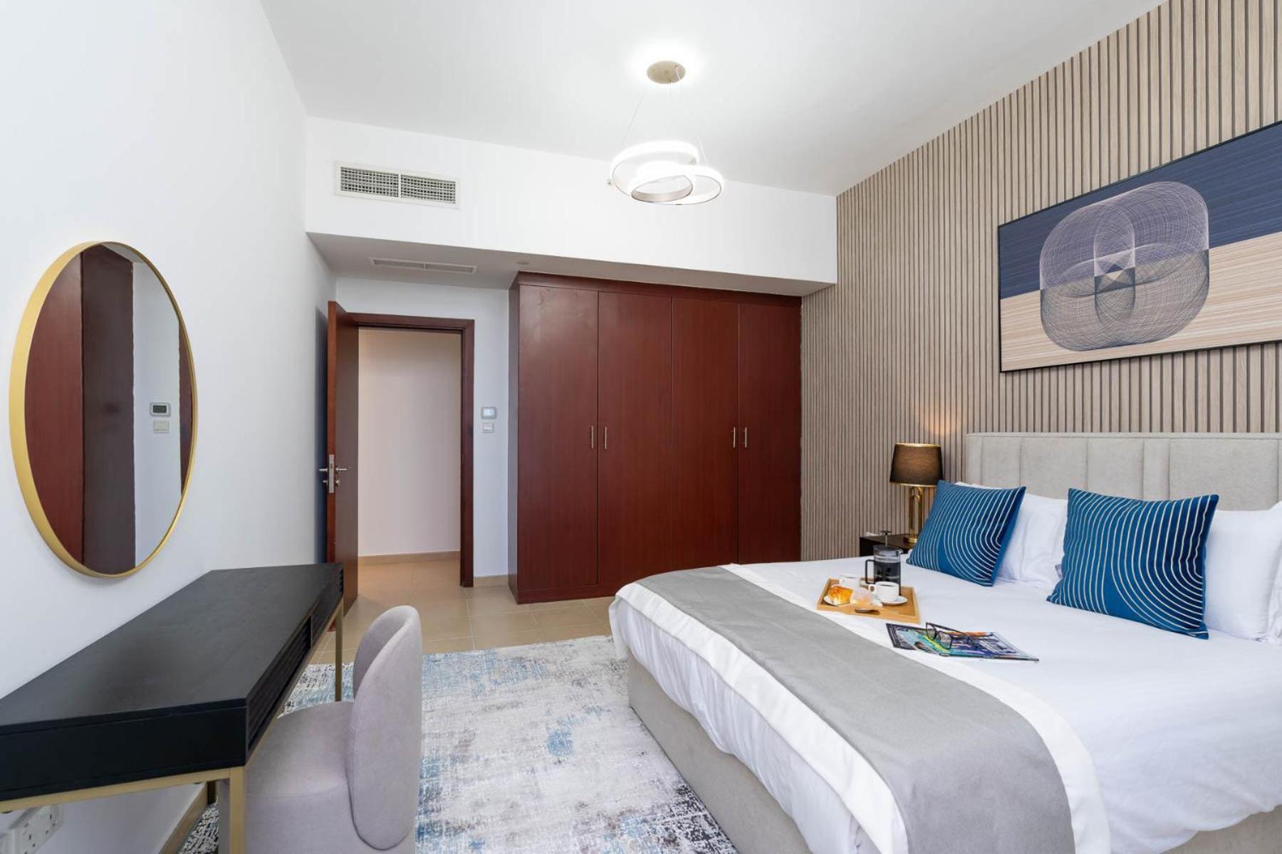 Breathtaking Scenery- Jbr Walk- Access Apartment Dubai