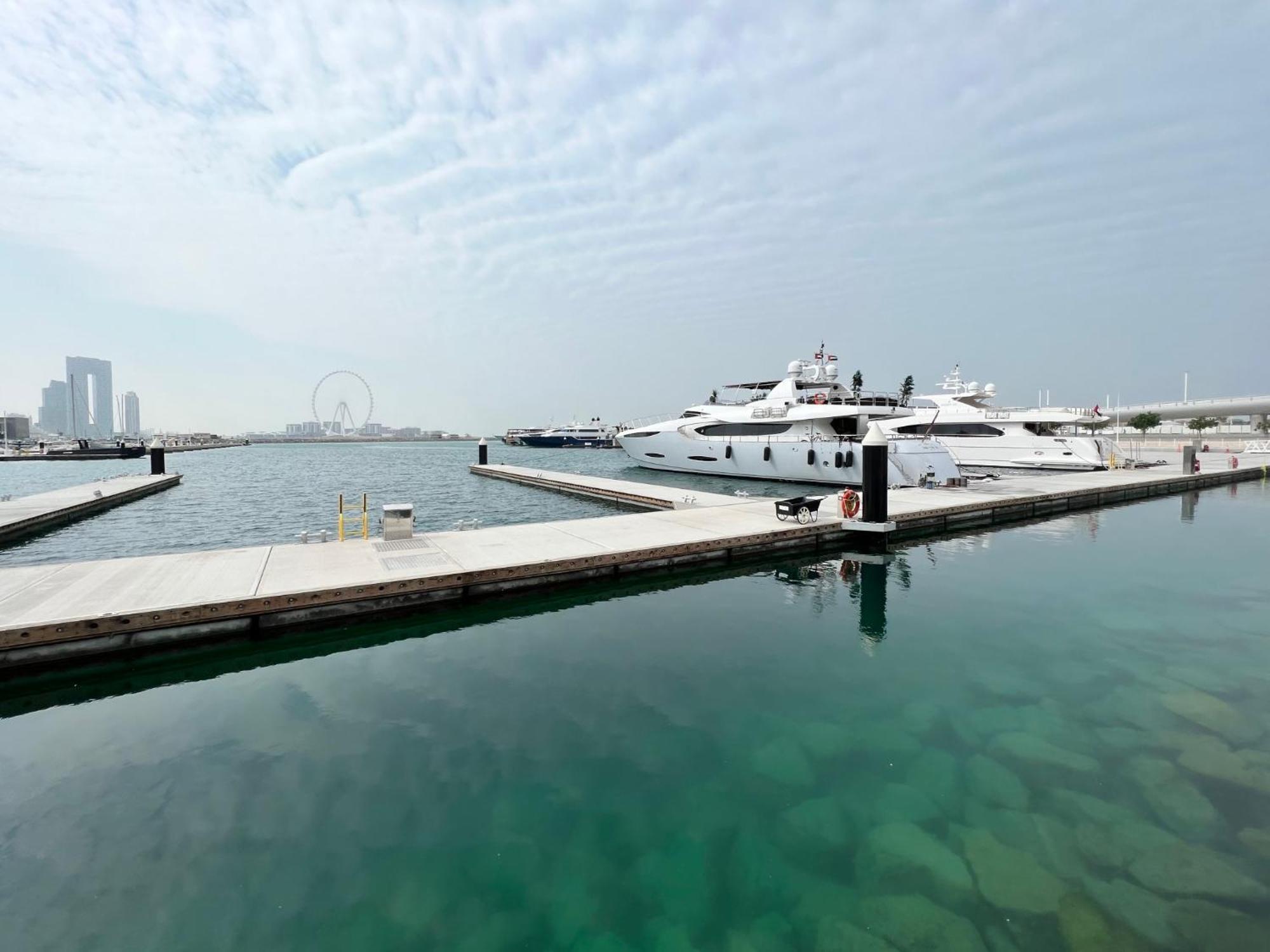 Apartment The Smart Concierge - Sunrise Bay 2 Dubai