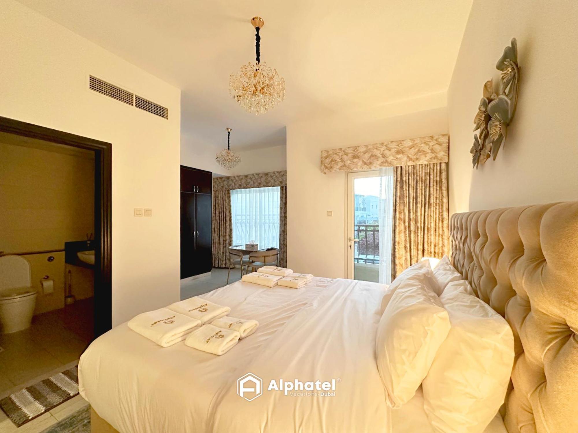 Guest house Elegant 3-bedroom In Jvc - - Ideal For Modern Lifestyles - By Alphatel Vacations