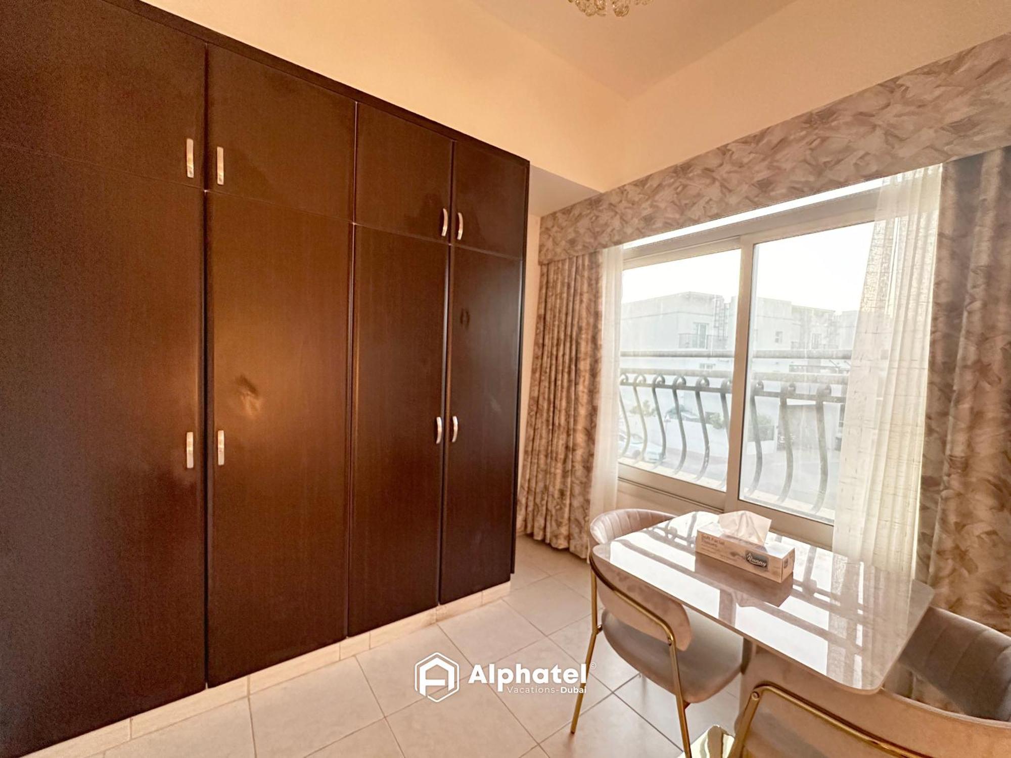 Elegant 3-bedroom In Jvc - - Ideal For Modern Lifestyles - By Alphatel Vacations * Dubai