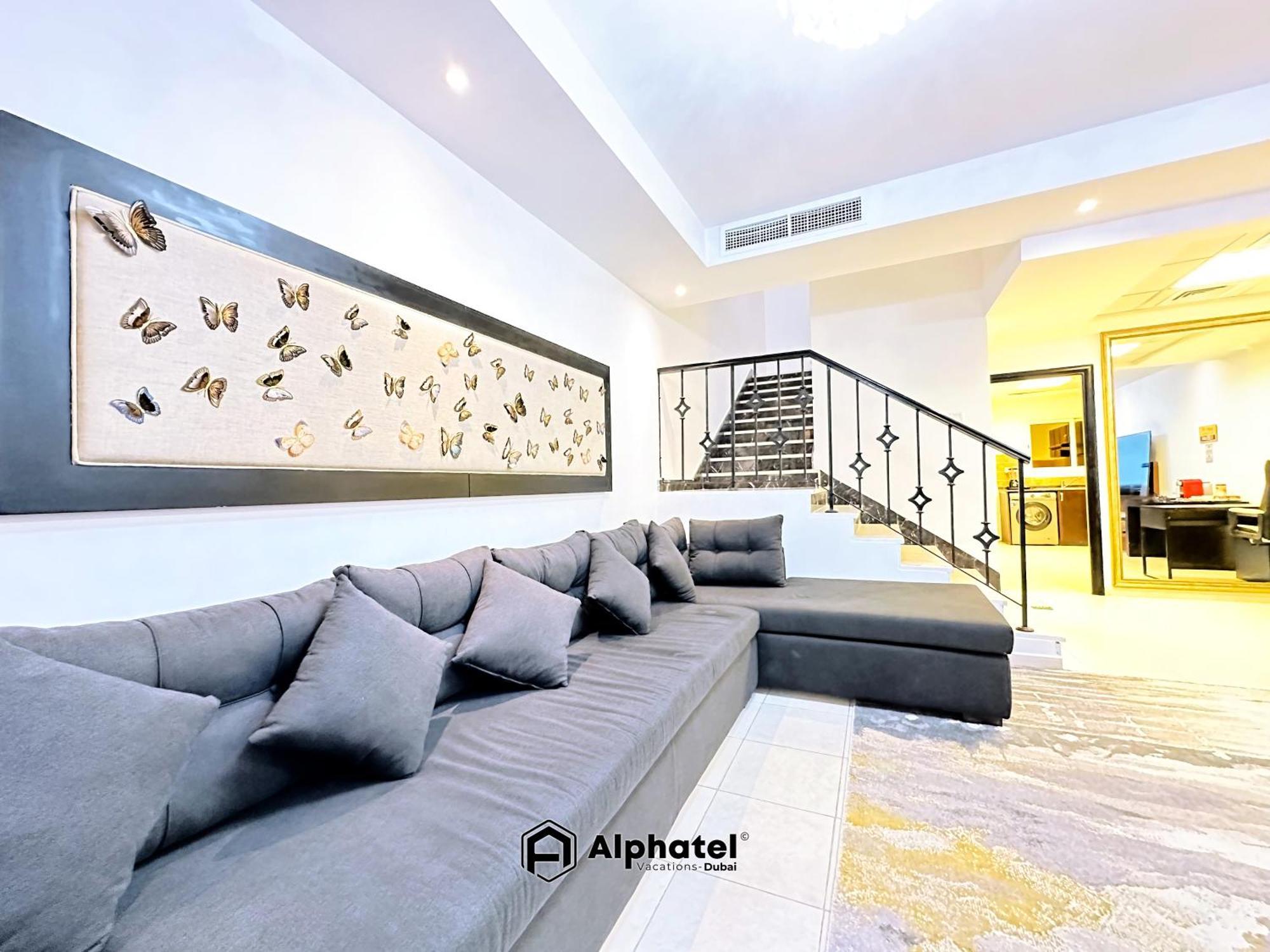 Guest house Elegant 3-bedroom In Jvc - - Ideal For Modern Lifestyles - By Alphatel Vacations