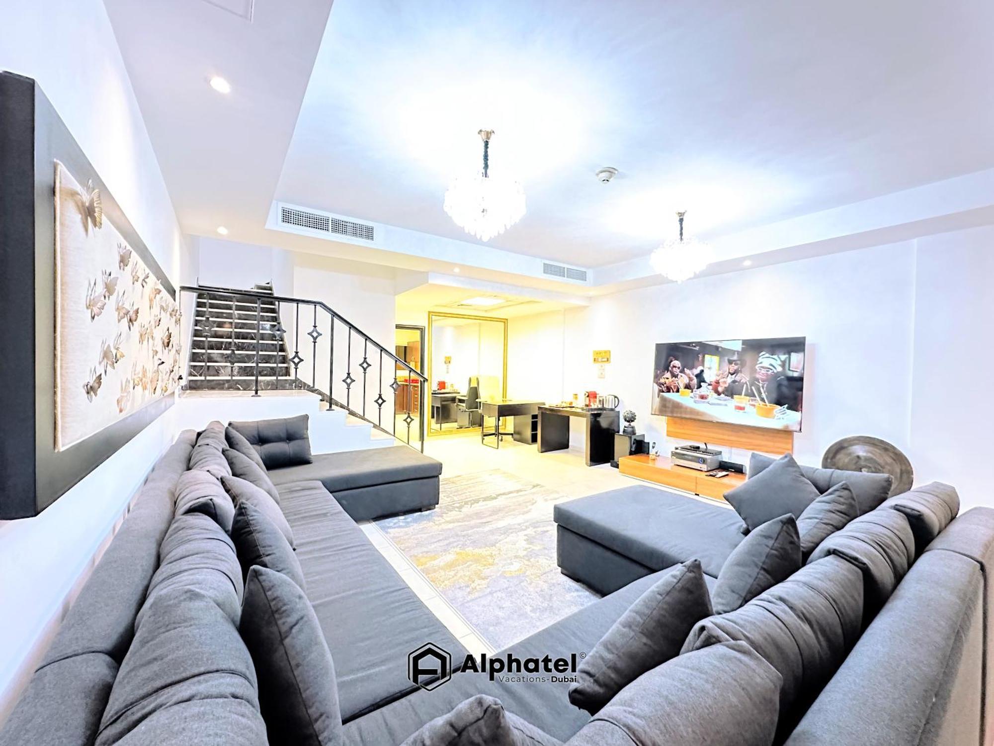 Guest house Elegant 3-bedroom In Jvc - - Ideal For Modern Lifestyles - By Alphatel Vacations Dubai