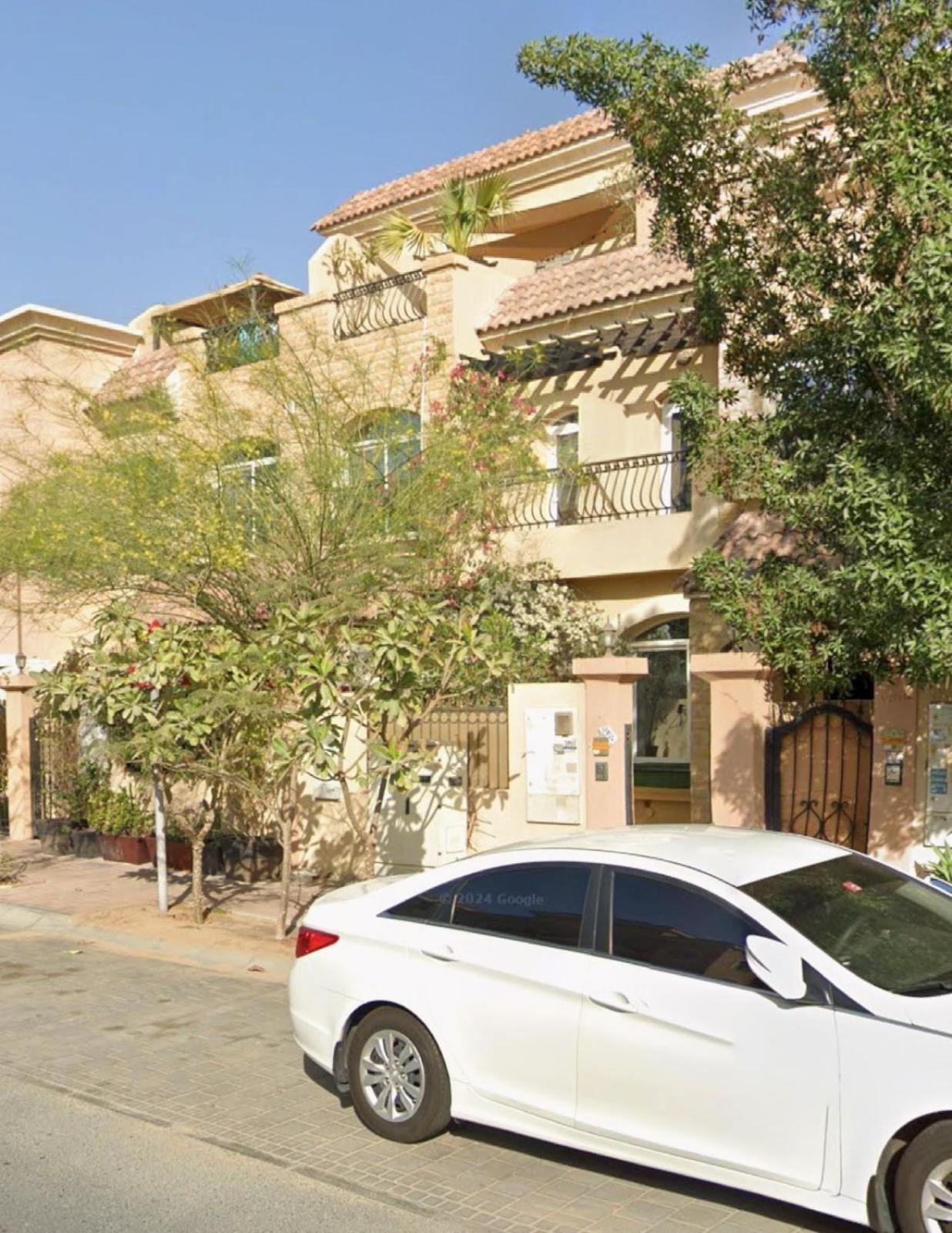 Guest house Elegant 3-bedroom In Jvc - - Ideal For Modern Lifestyles - By Alphatel Vacations Dubai