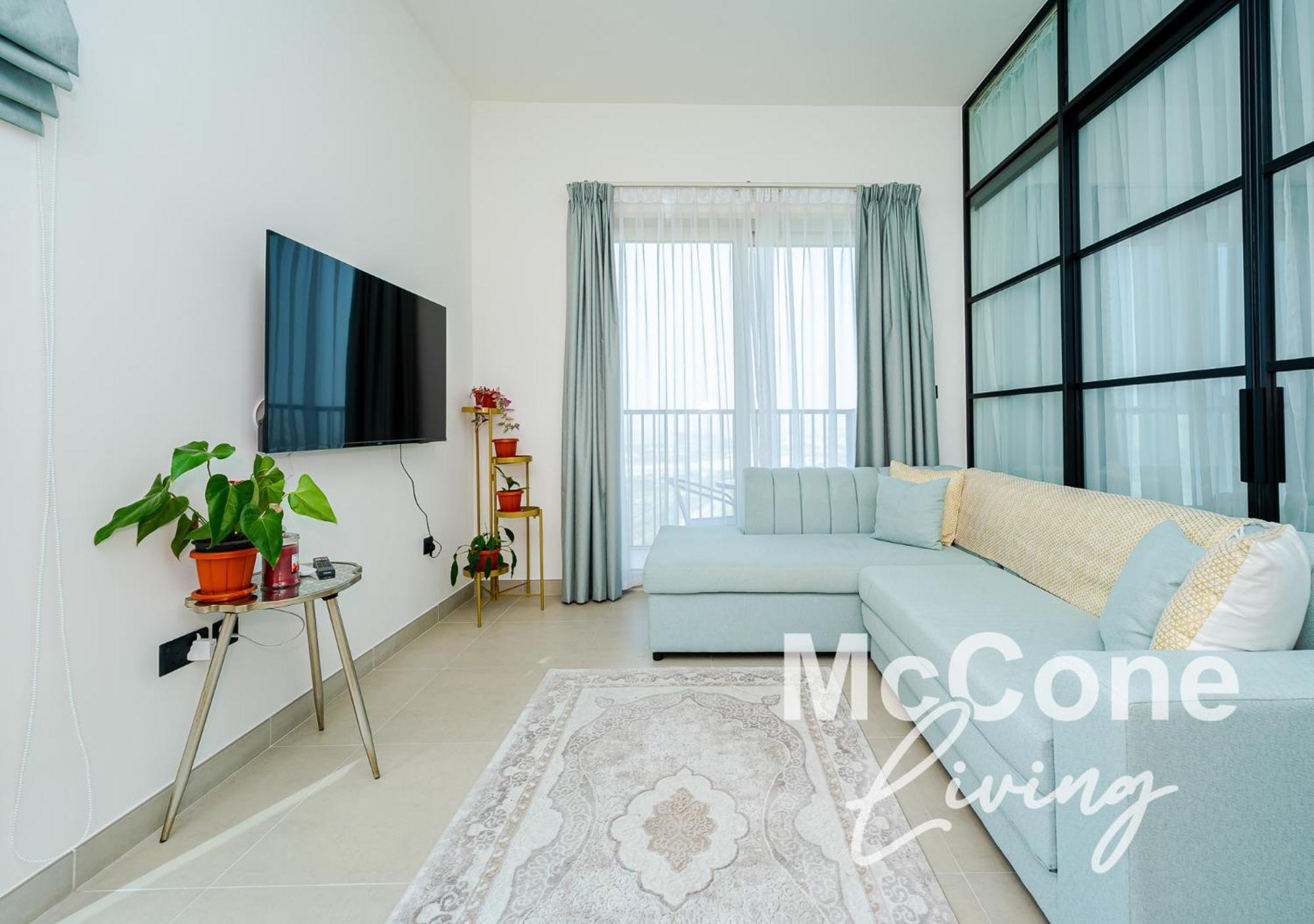 Inviting 2br With Pool & Pet-friendly Option Apartment Dubai