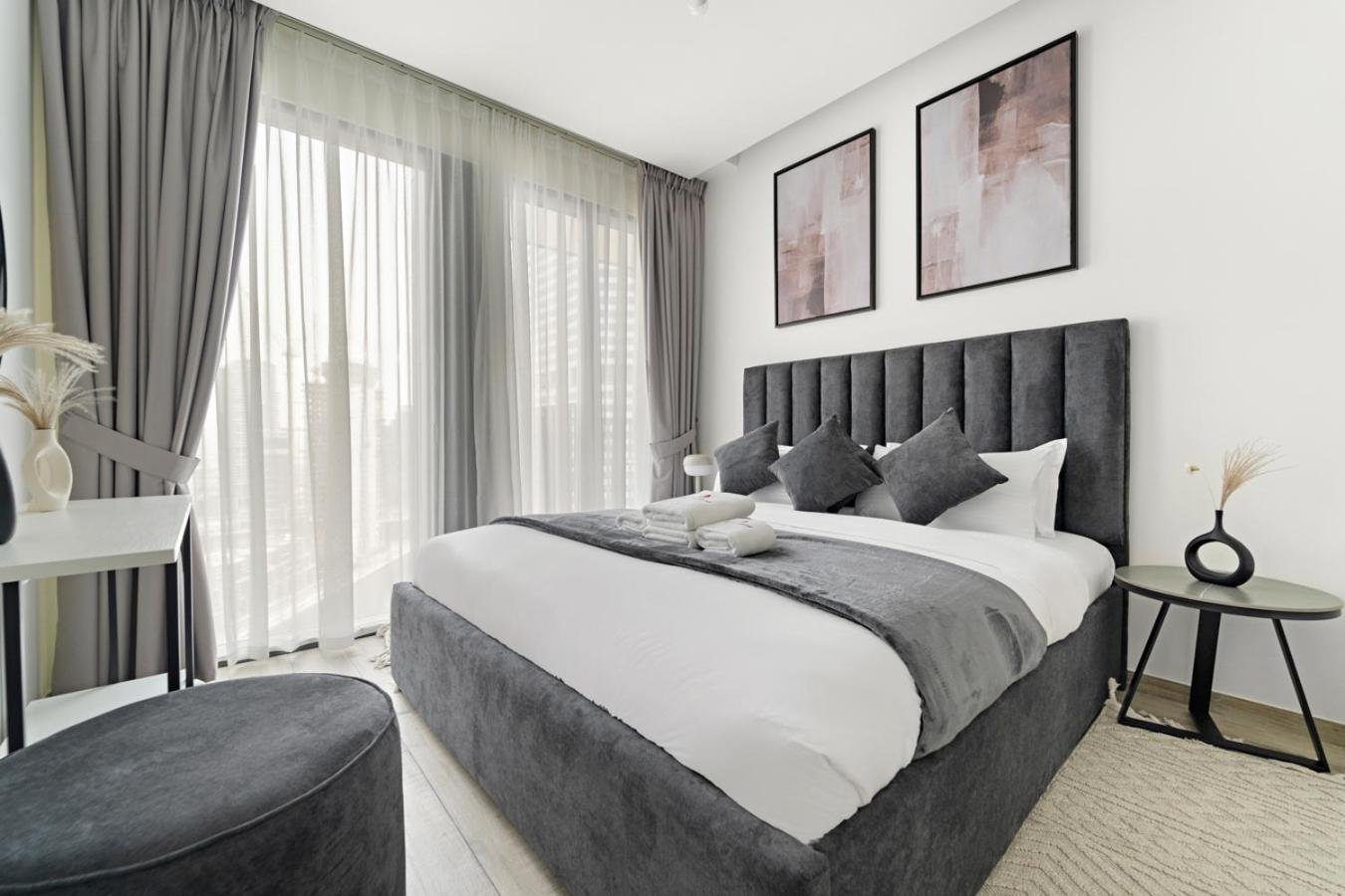 Stonetree - Newly Furnished - Stylish *