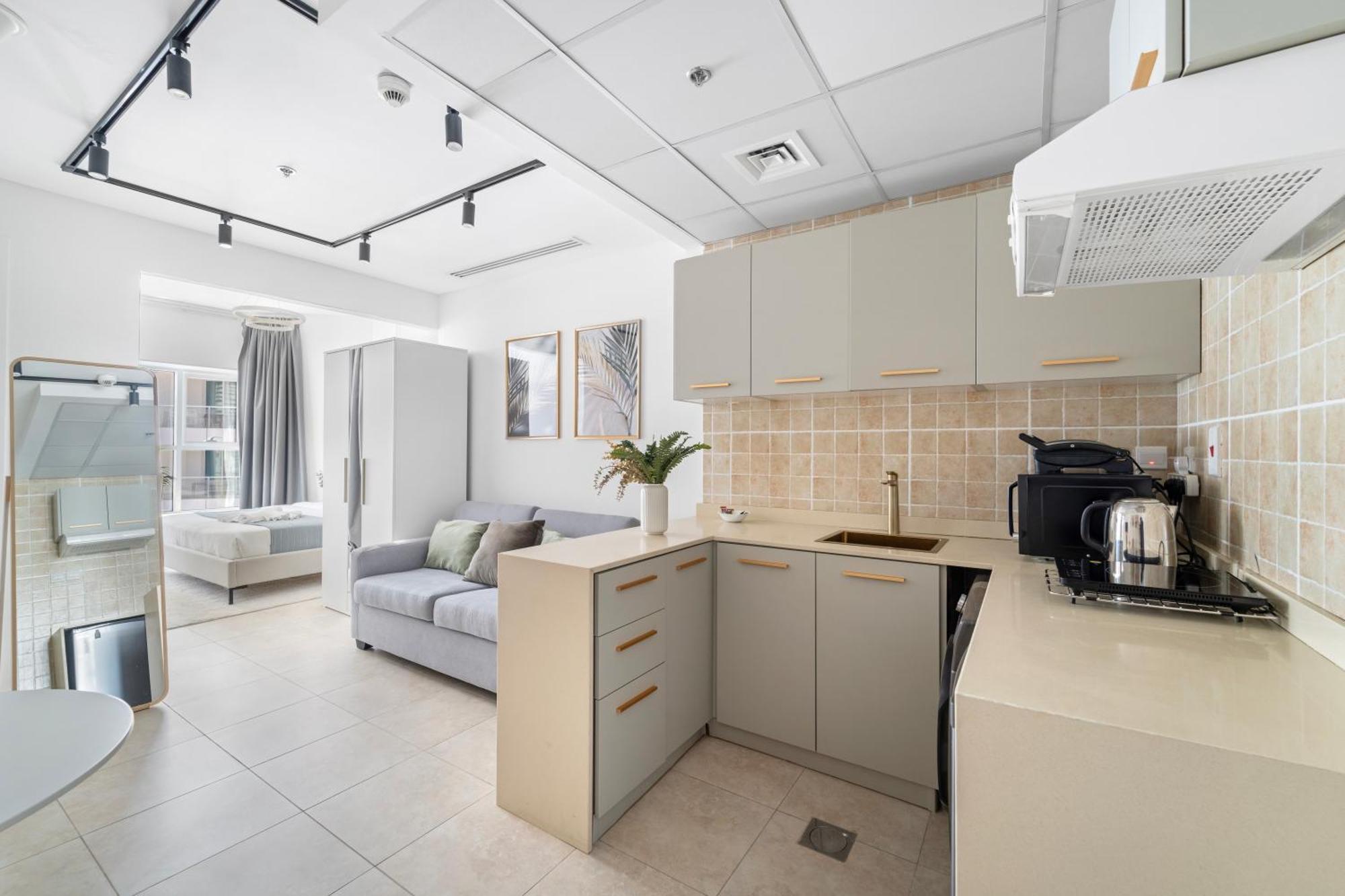 Modern In Jlt * Dubai