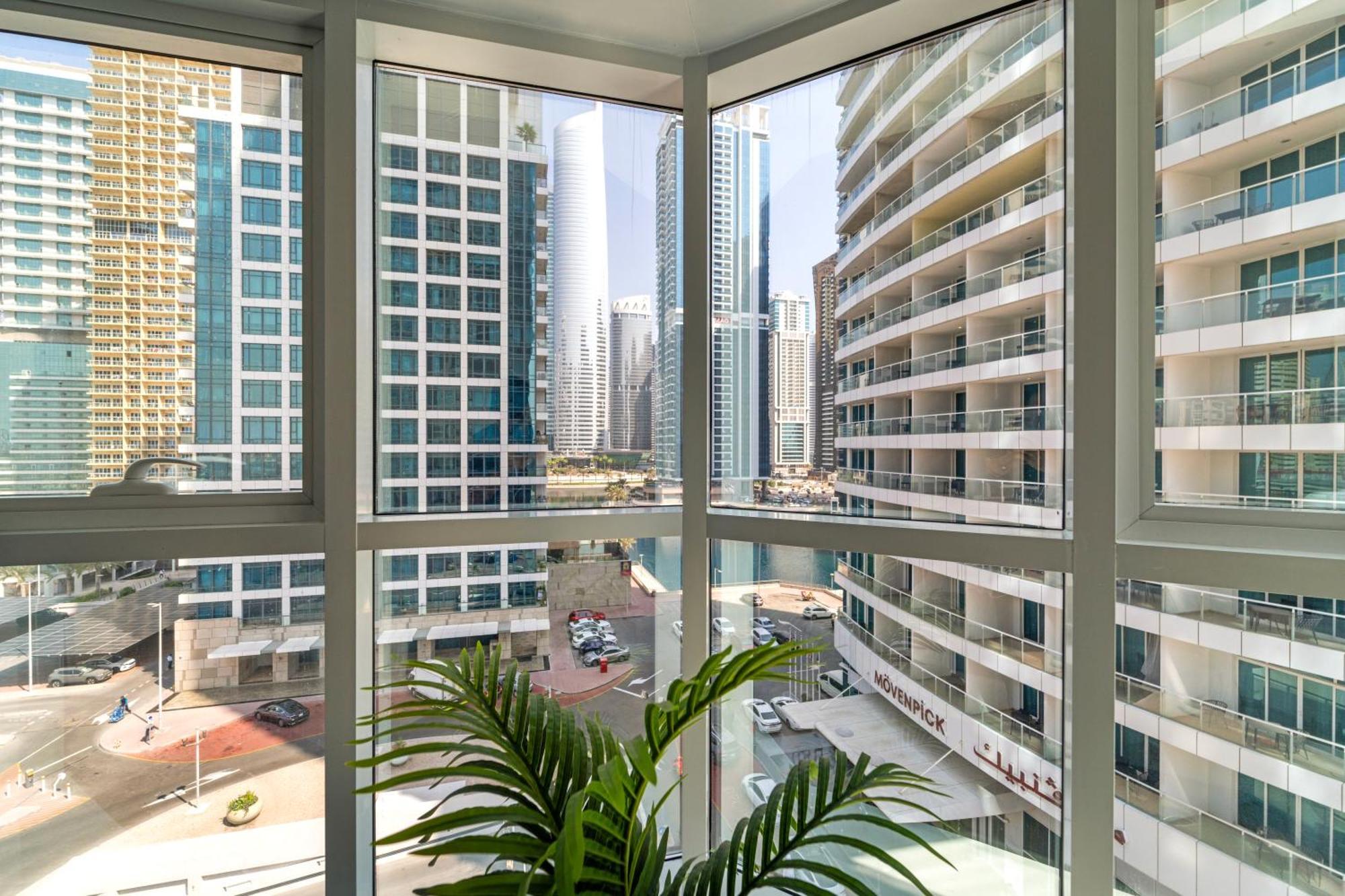 Modern In Jlt Apartment Dubai