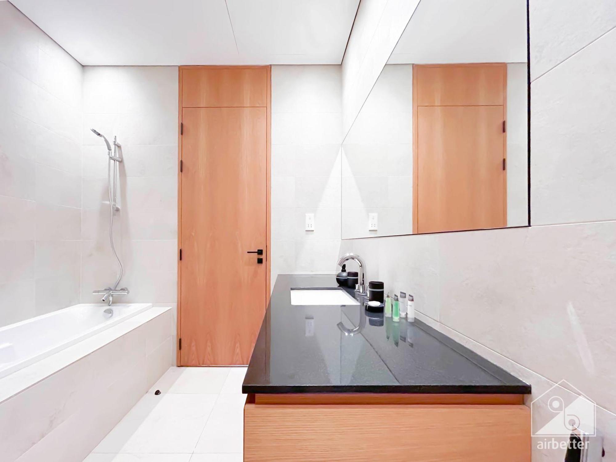Stylish 1bedroom Getaway In Business Bay Apartment *
