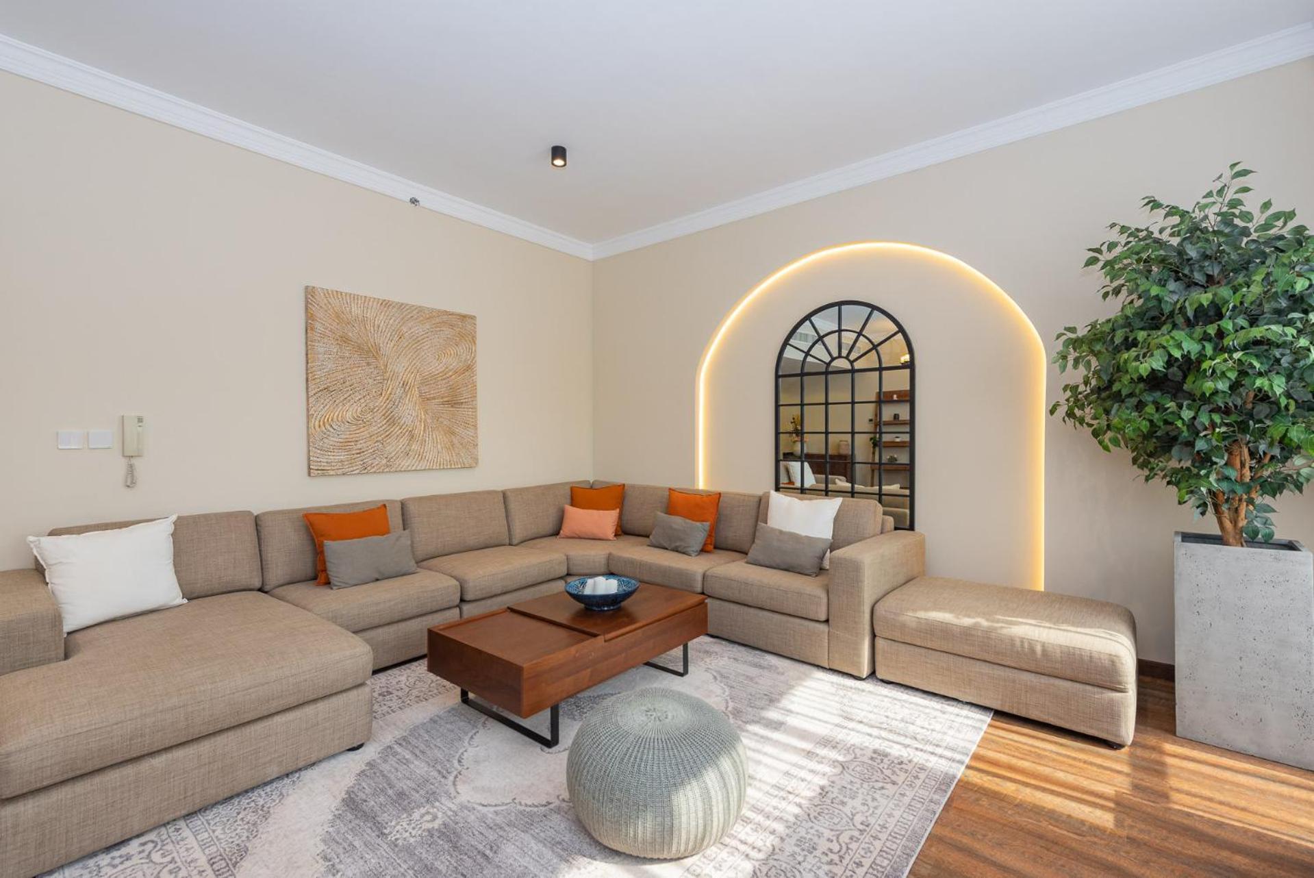 Rimal 4, Jbr- Elegant 2 Br Apartment *
