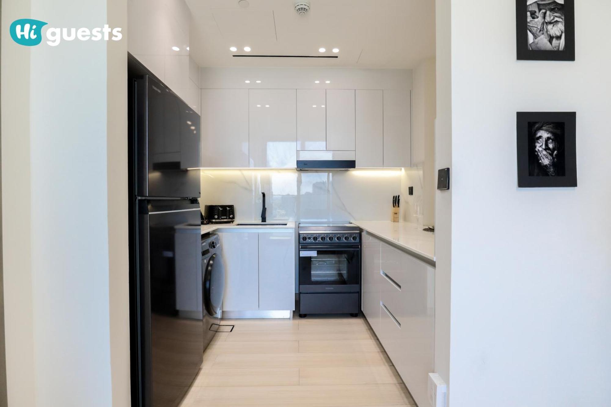 Higuests - Luxury In The Heart Of Jvc At Binghatti Nova Apartment