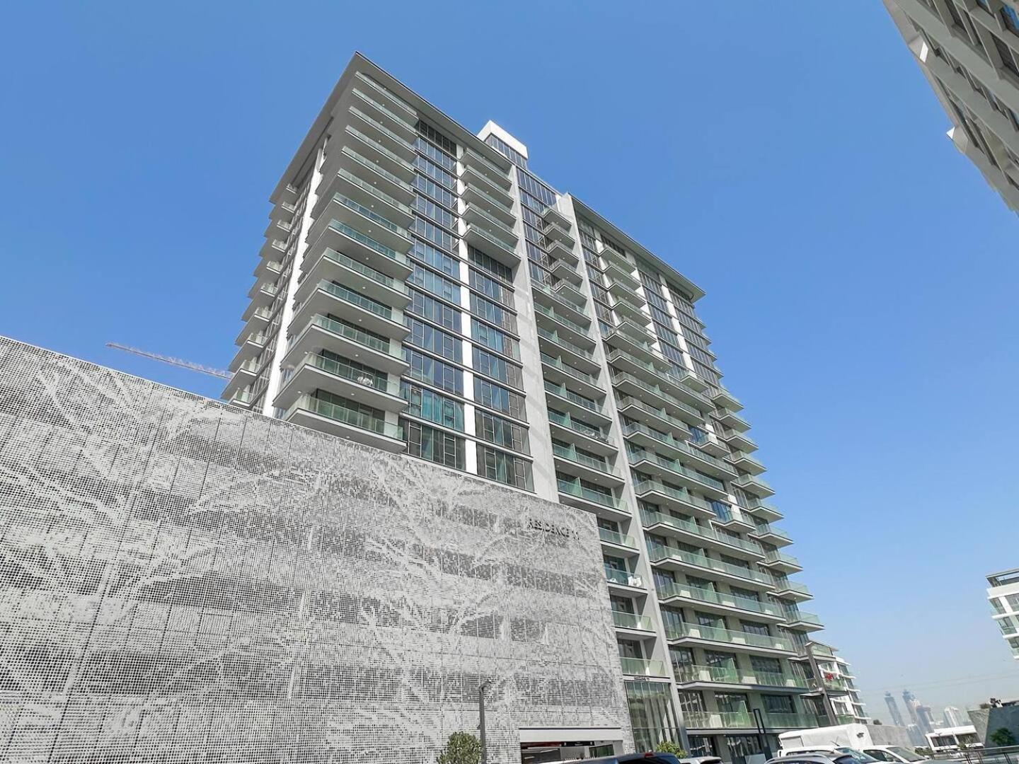 Apartment District One Residences 11 *
