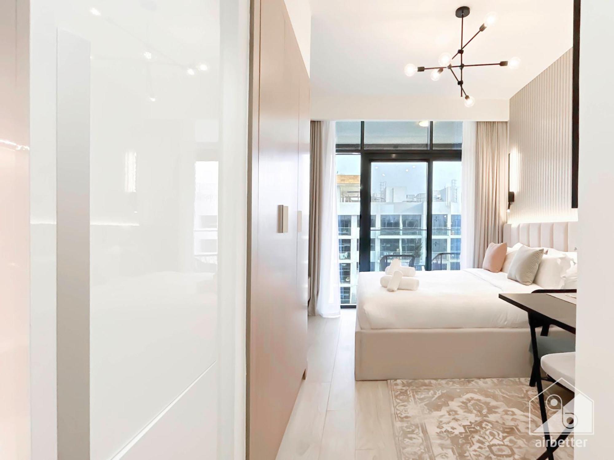 Opulent With Balcony At Aziz Riviera Apartment *