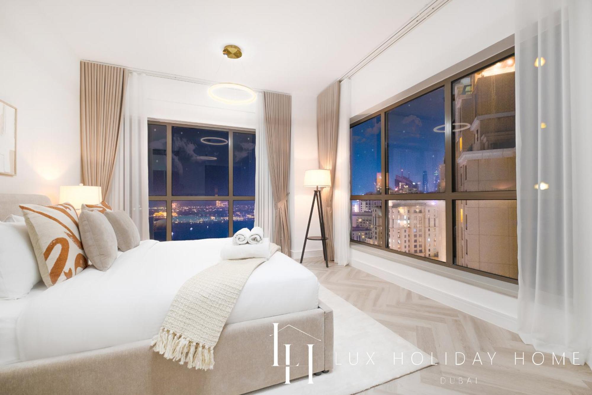 Lux The Premium Eye View Apartment Dubai
