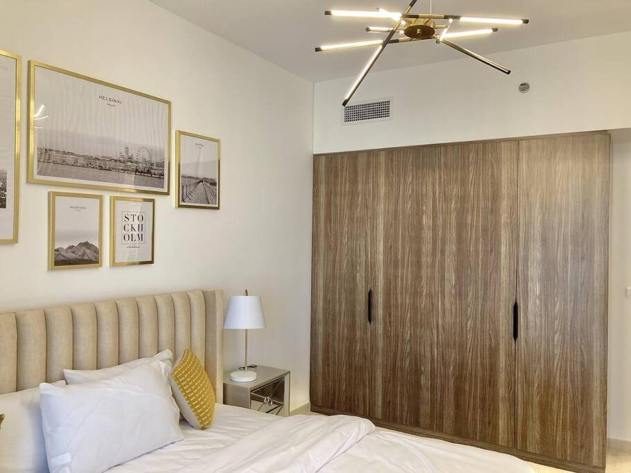 Apartment White Sage Tranquil Haven 1br With Burj Views Dubai