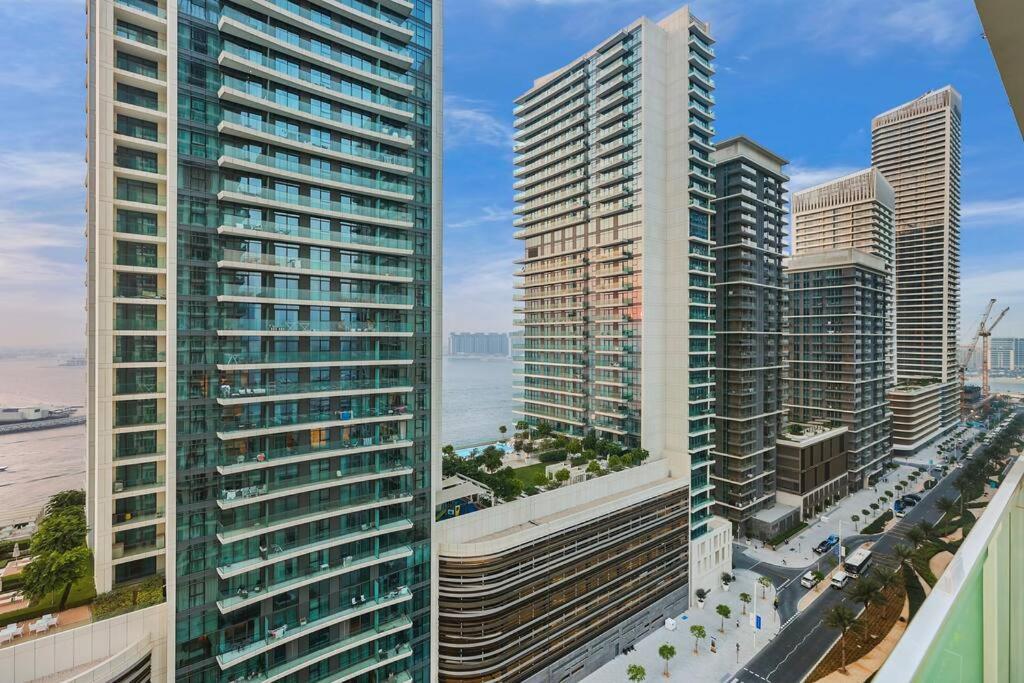 Apartment First Class 1br Stunning Marina & Palm View