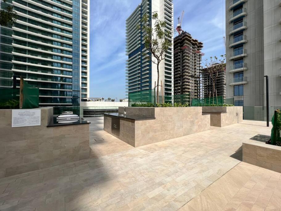 First Class 1br Stunning Marina & Palm View Apartment *