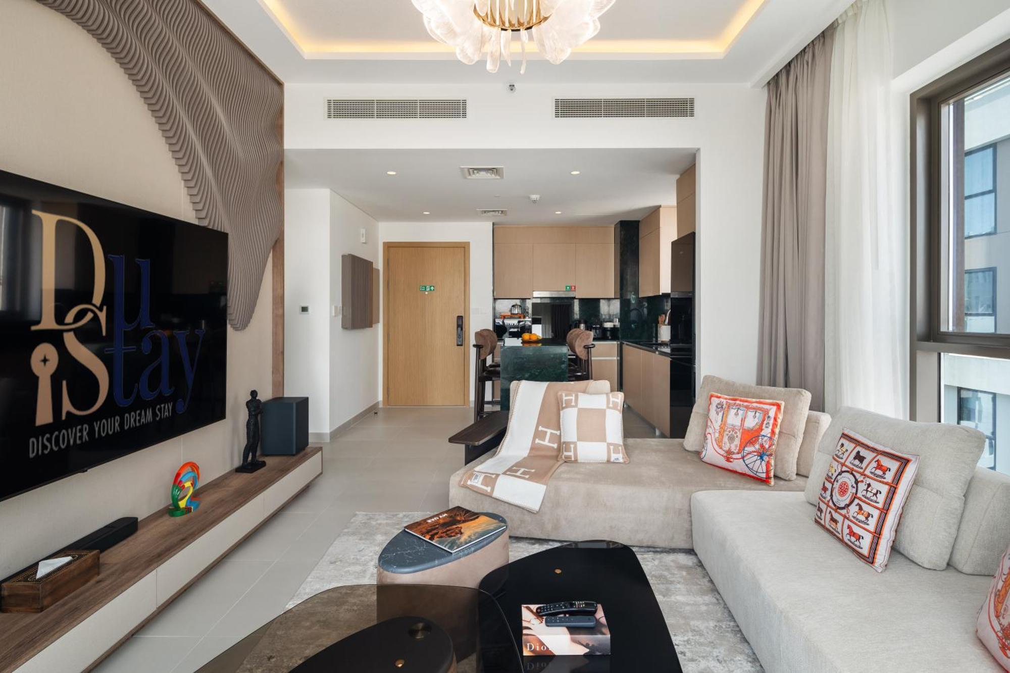 Apartment Elegant For Relaxation, Creek Harbour - By Dustay *