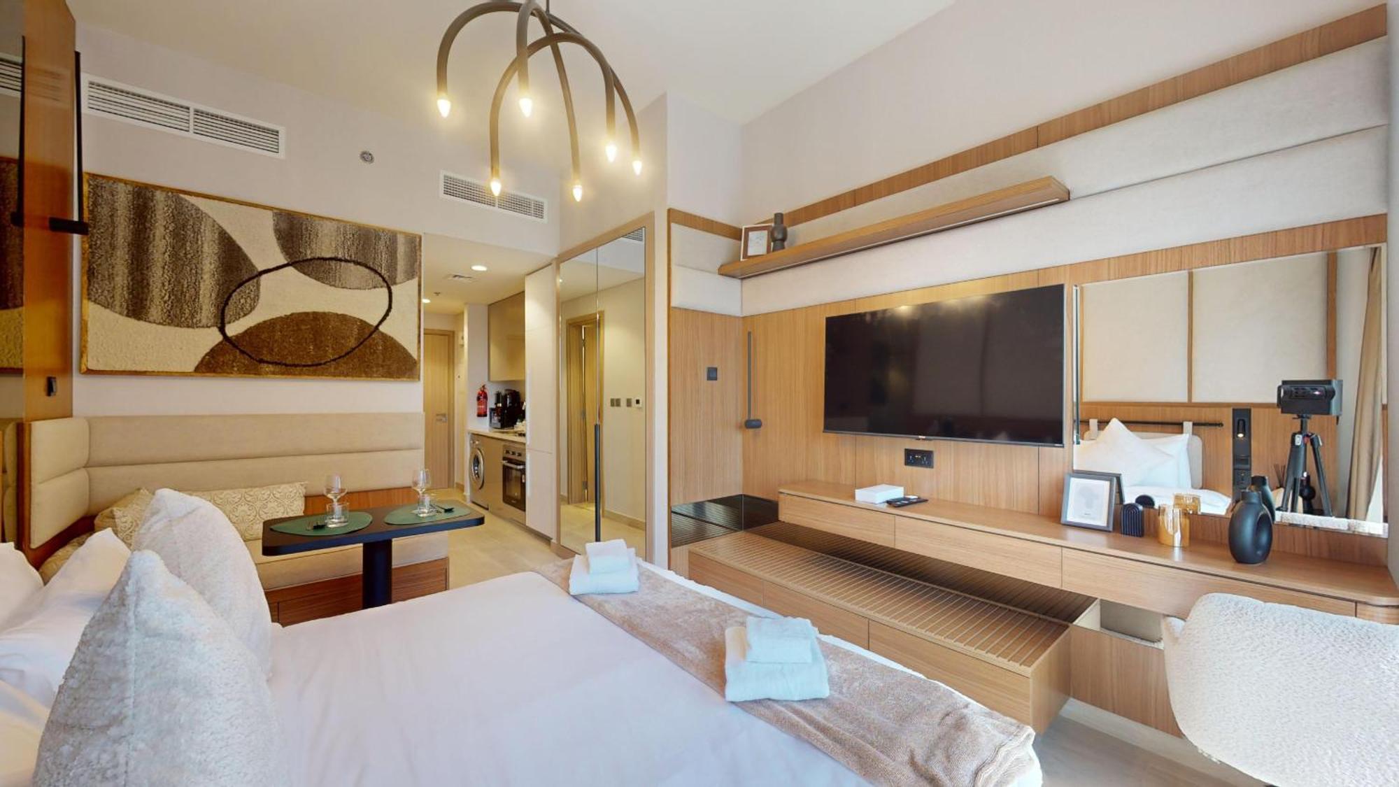 Primestay - Unique In Azizi Riviera - Al Meydan