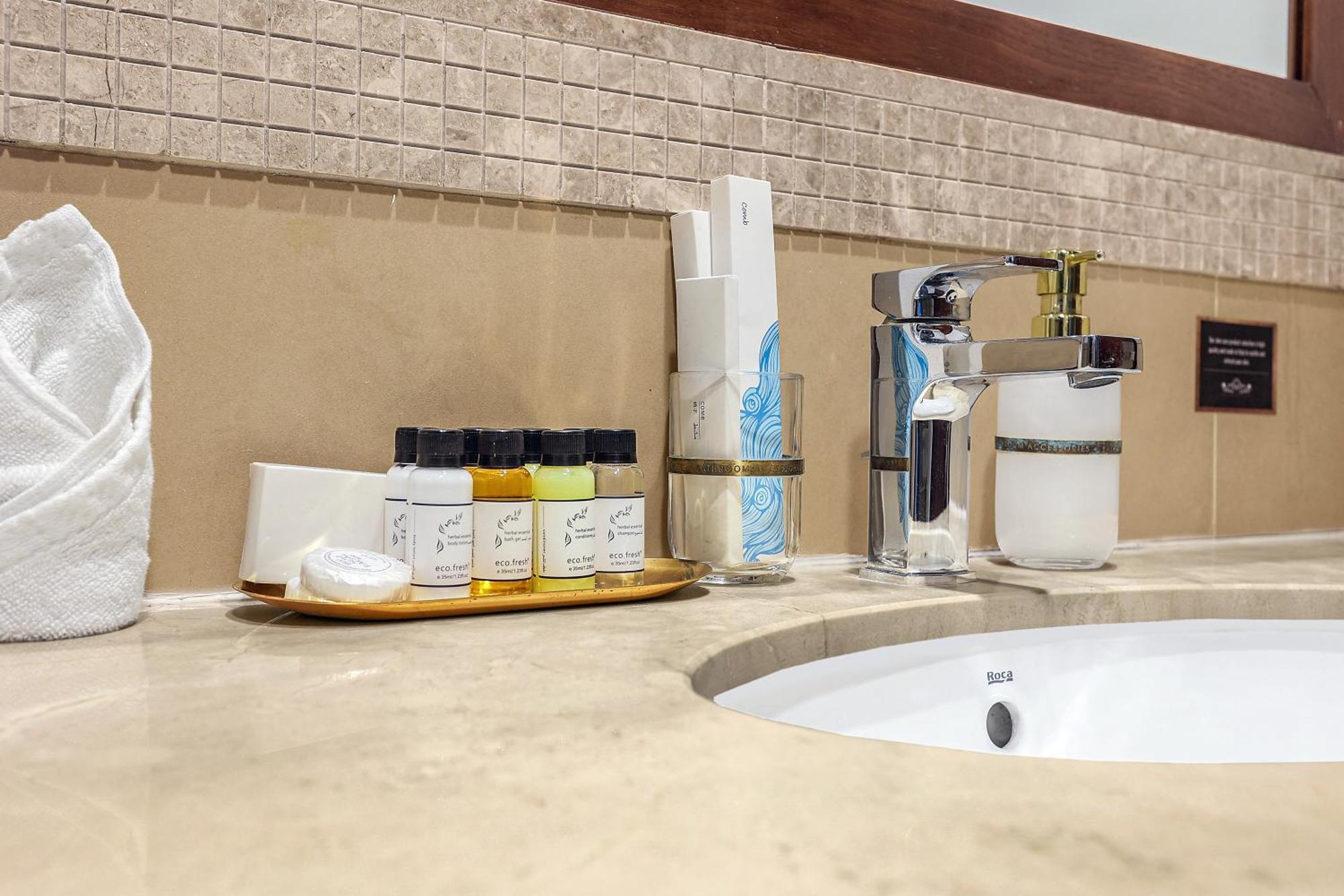 First Class 2br Amazing Skyline And Sea Views From Balcony Apartment Dubai