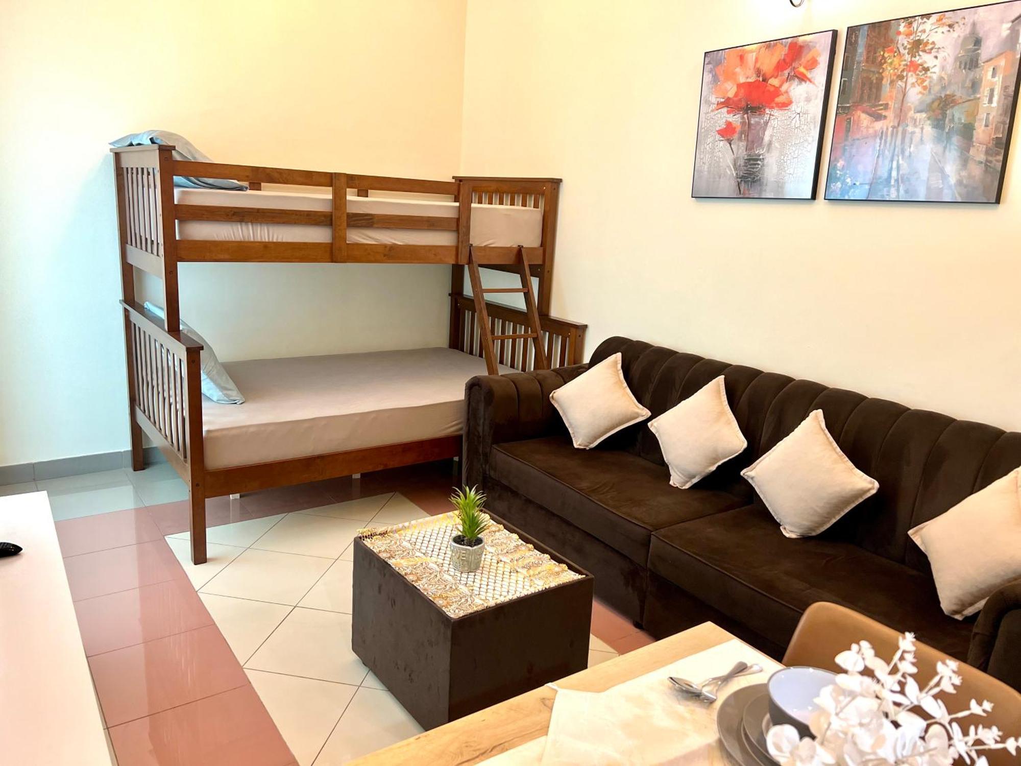 Cozy 1 Bedroom In By Al Ghaimah Homes Apartment