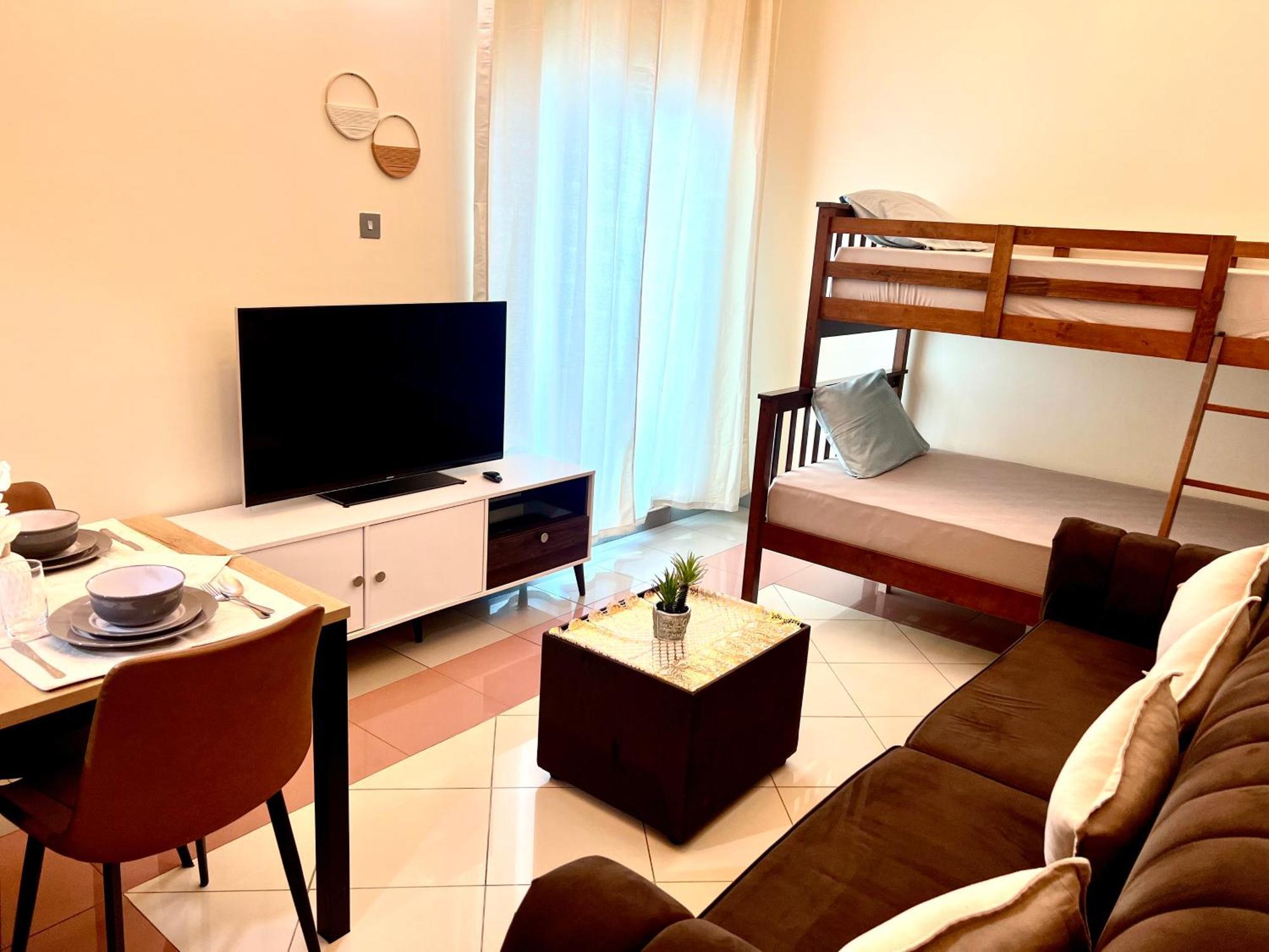 Apartment Cozy 1 Bedroom In By Al Ghaimah Homes