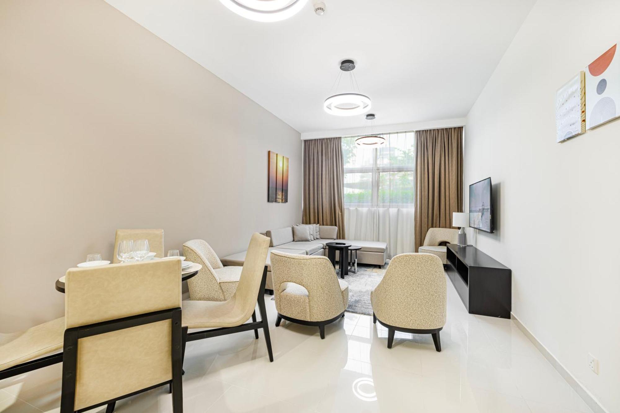 Daniels Stylish 1br In Jumeirah Village Circle Dubai
