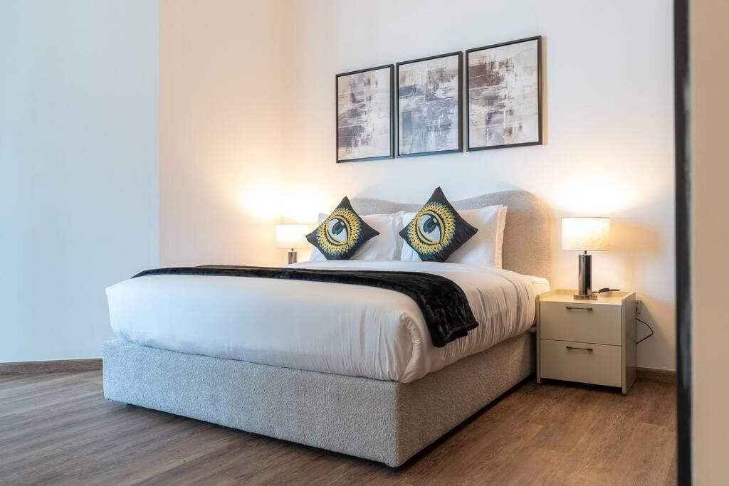 Apartment Barsha Heights Near Dic Metro & Emirates Mall Dubai
