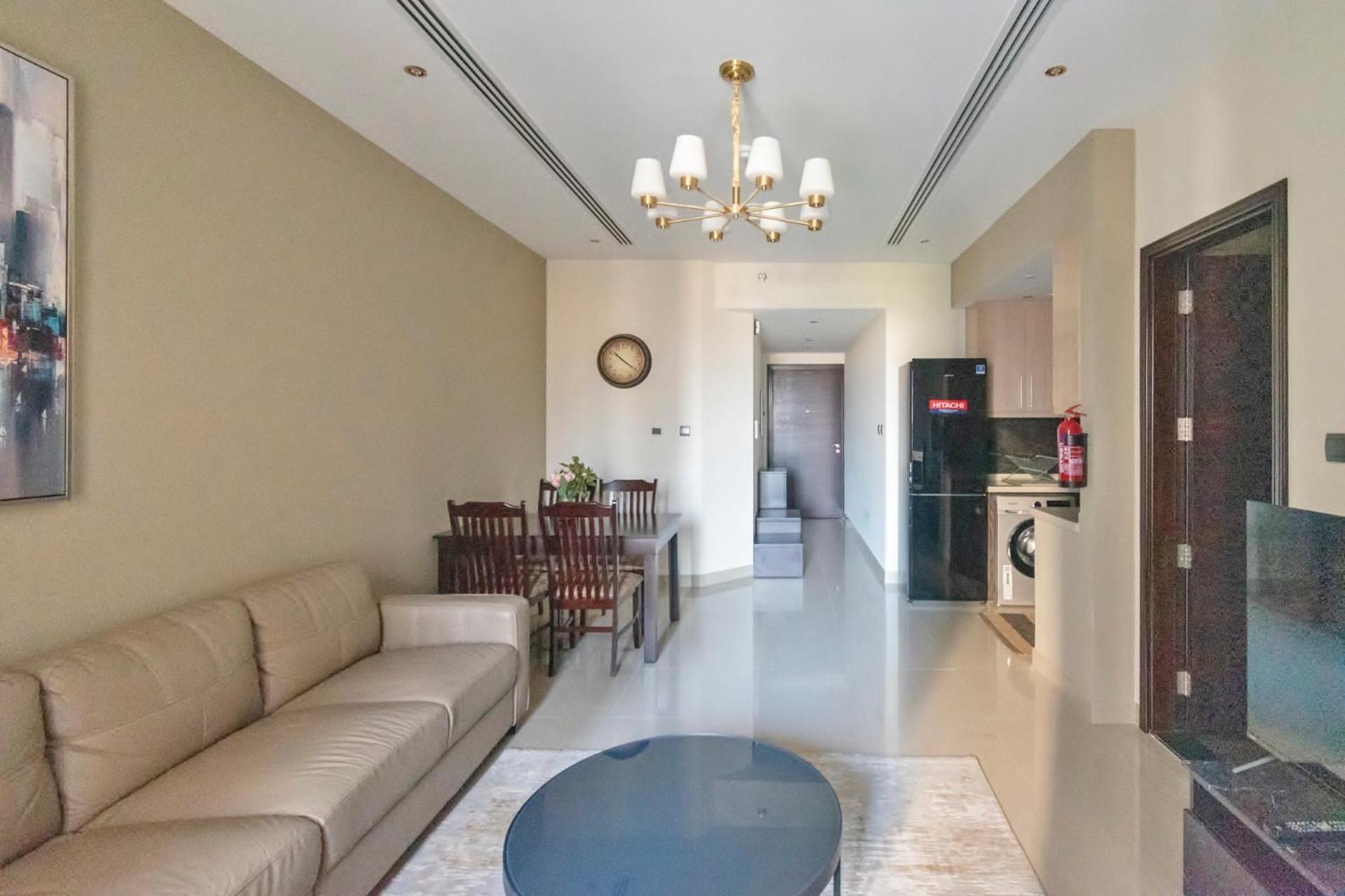 Downtown Burj View Elite Residency 1br & Hall Apartment *